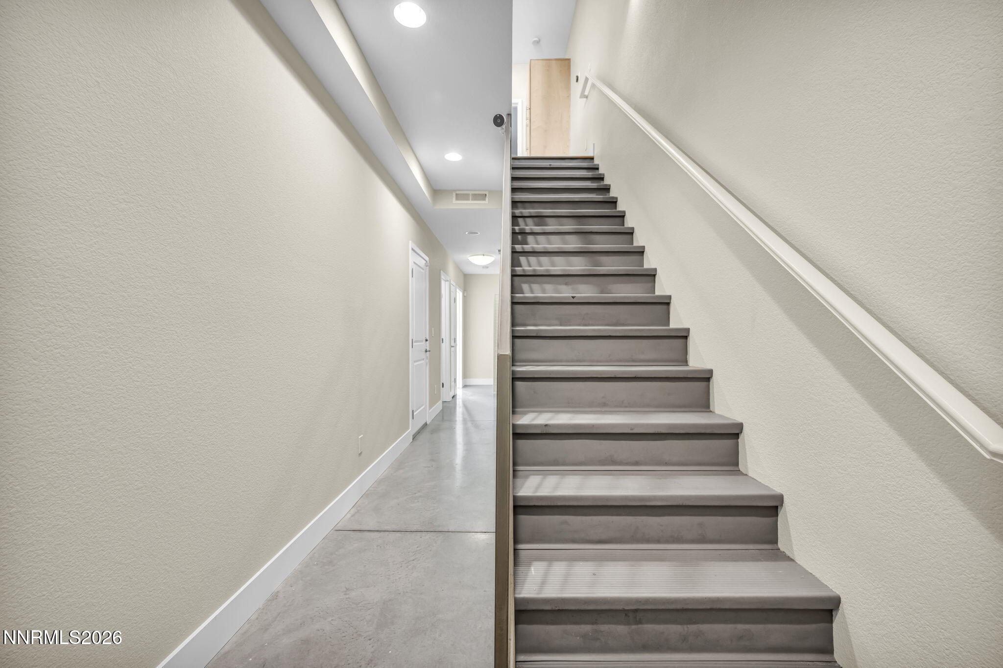 34-web-or-mls-326-state-st