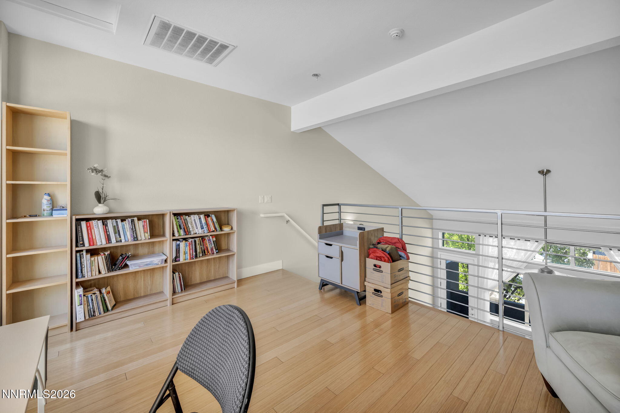 37-web-or-mls-326-state-st