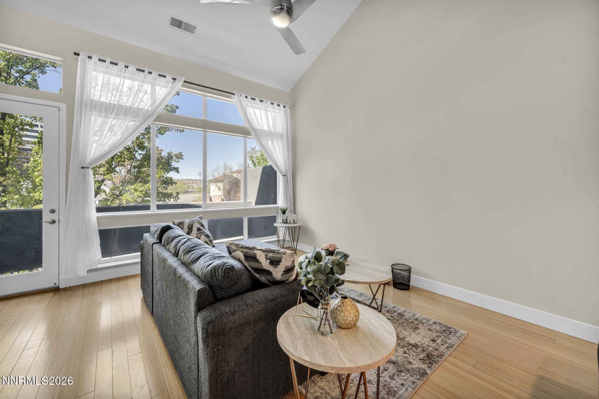 22-web-or-mls-326-state-st