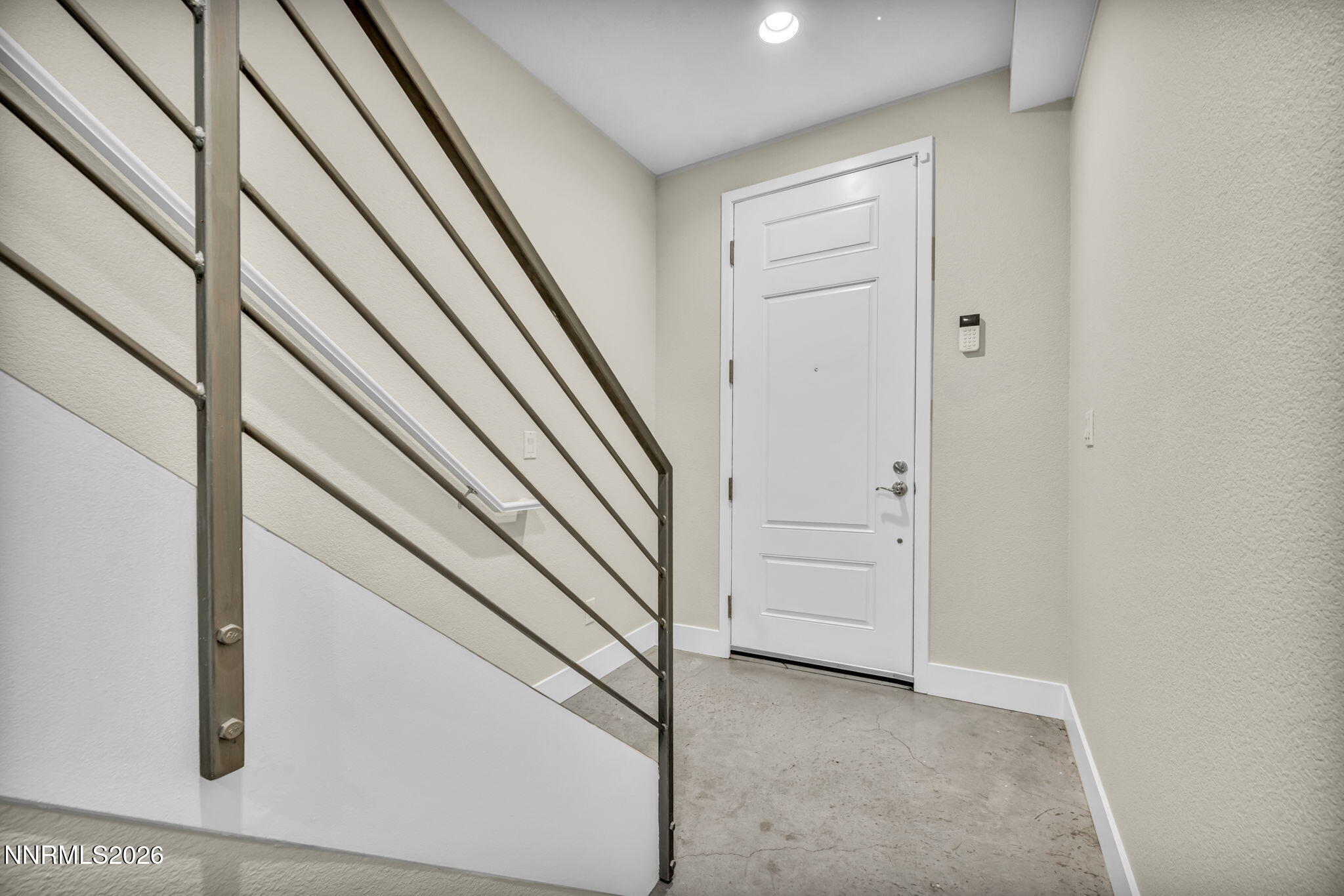 33-web-or-mls-326-state-st