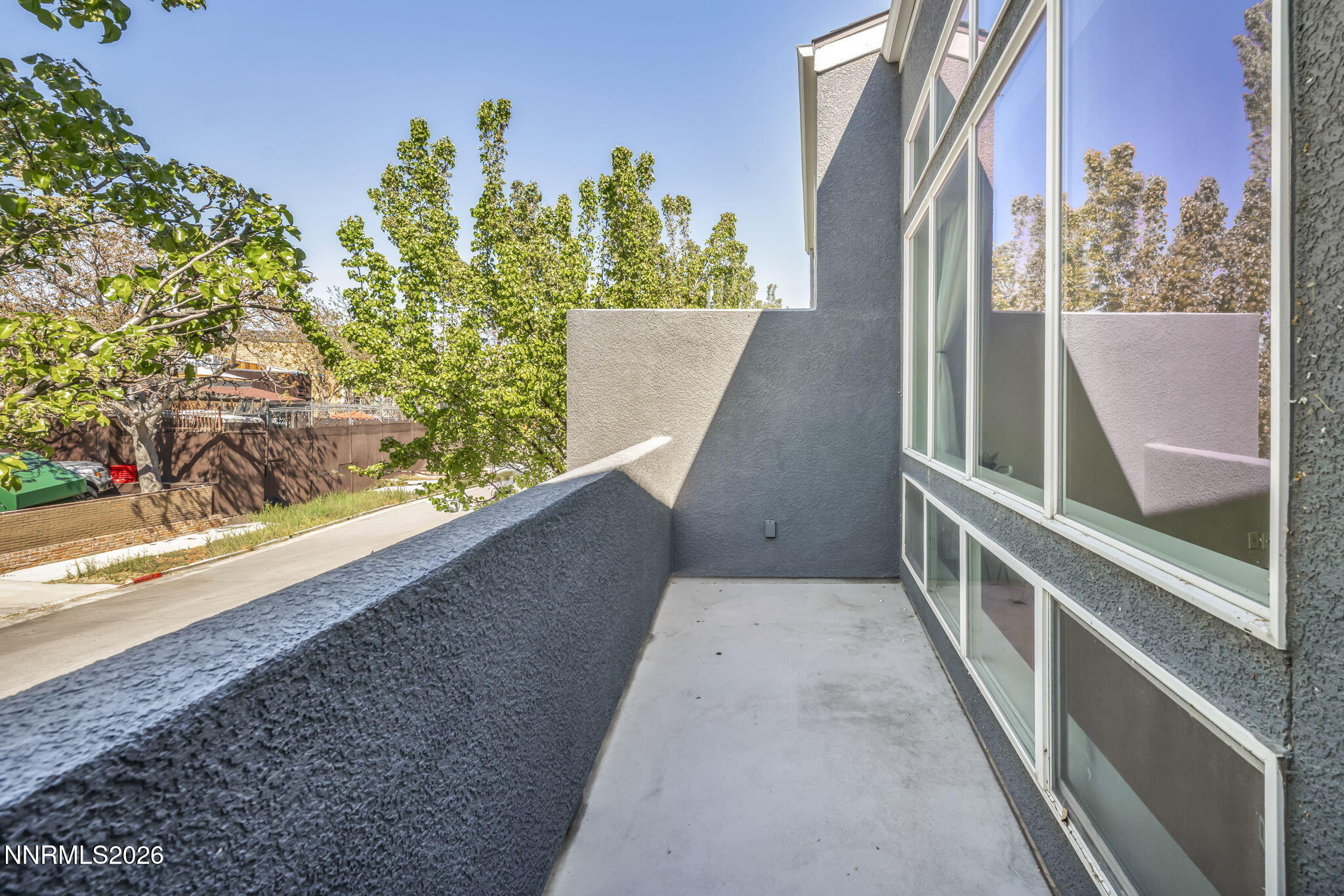 12-web-or-mls-326-state-st