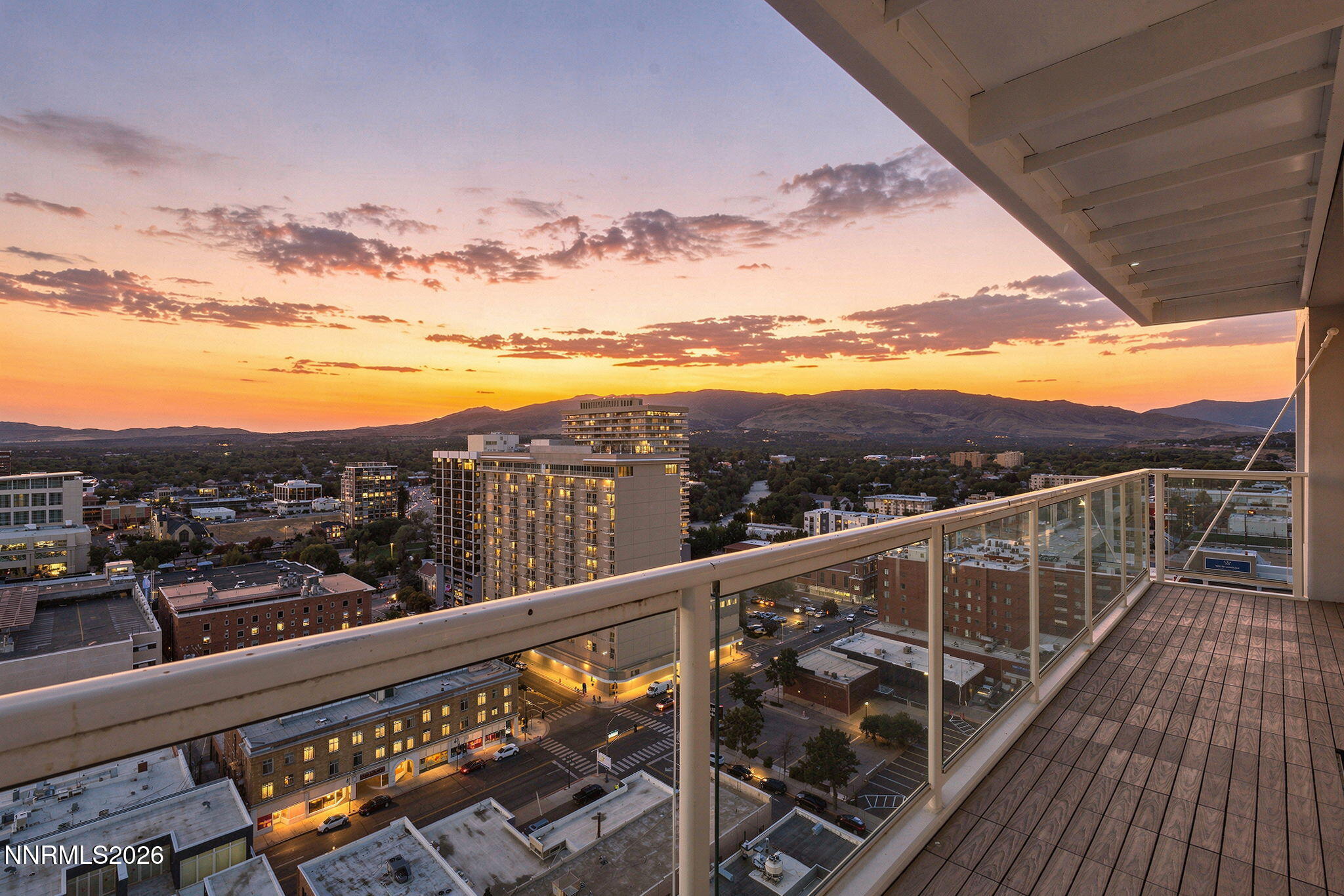 255 N Sierra Street UNIT 2118