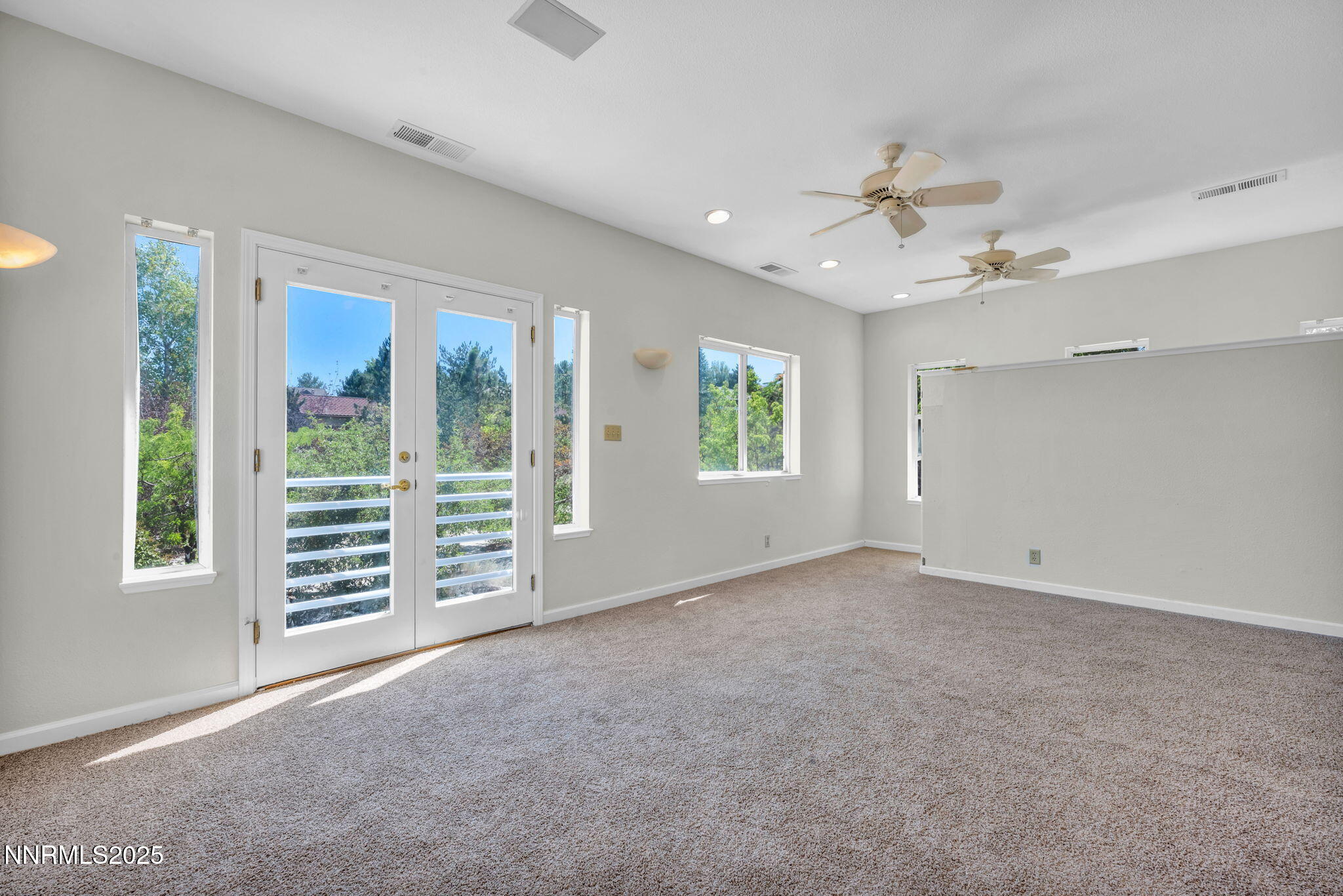 78-web-or-mls-1425-julie-ct