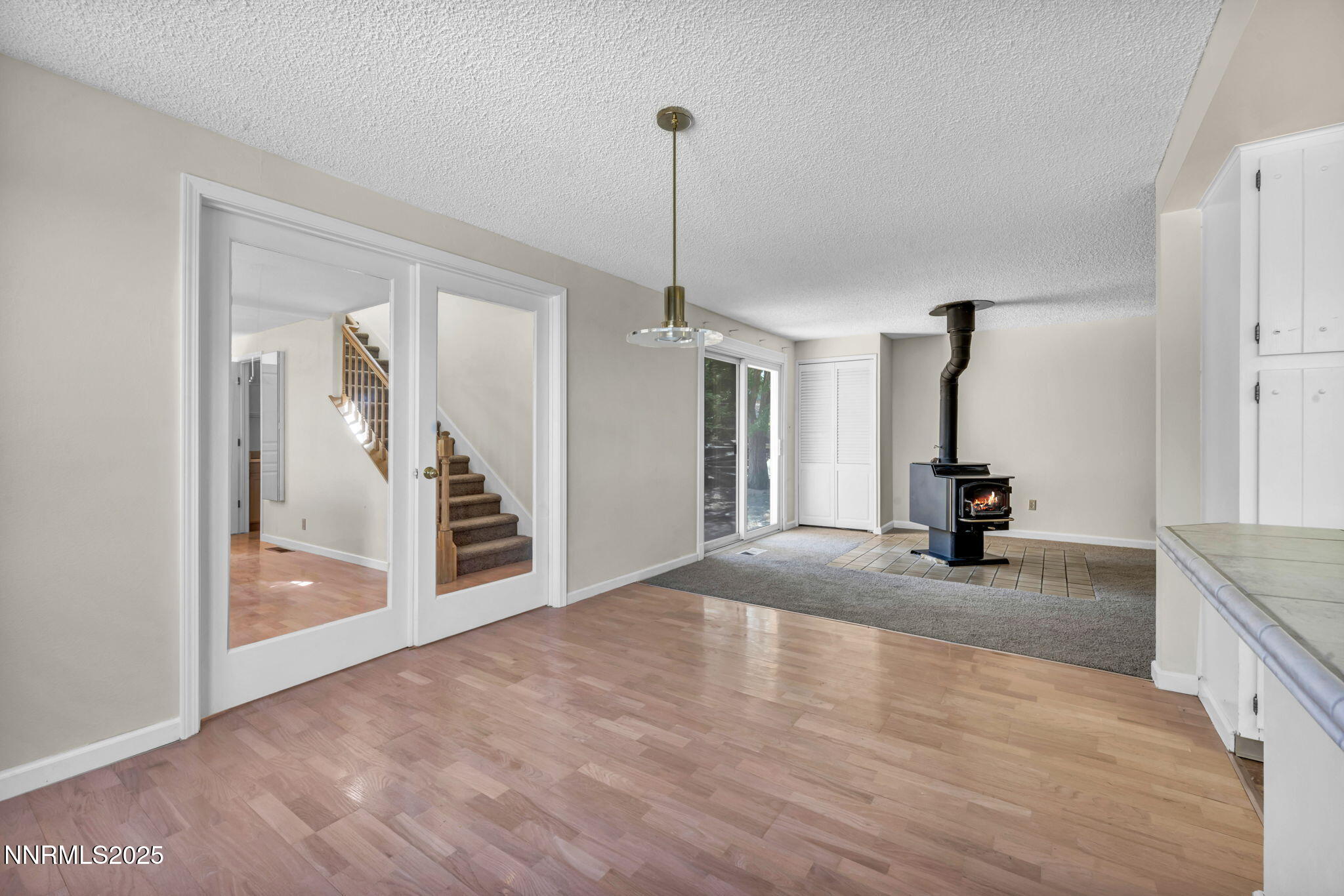 64-web-or-mls-1425-julie-ct