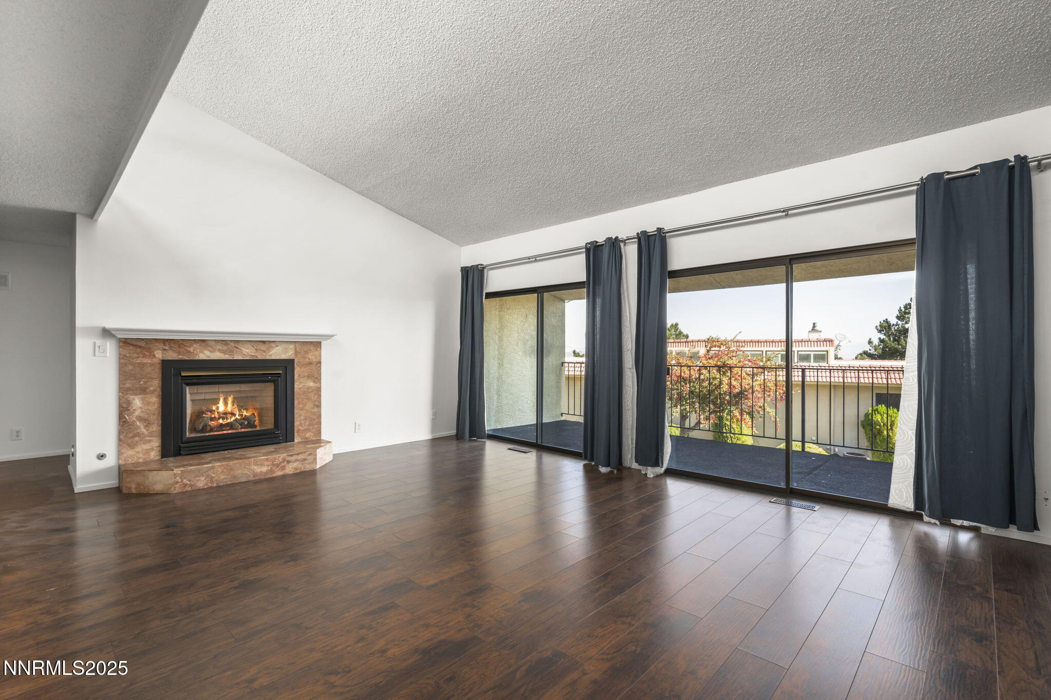 24-web-or-mls-_DSC3701