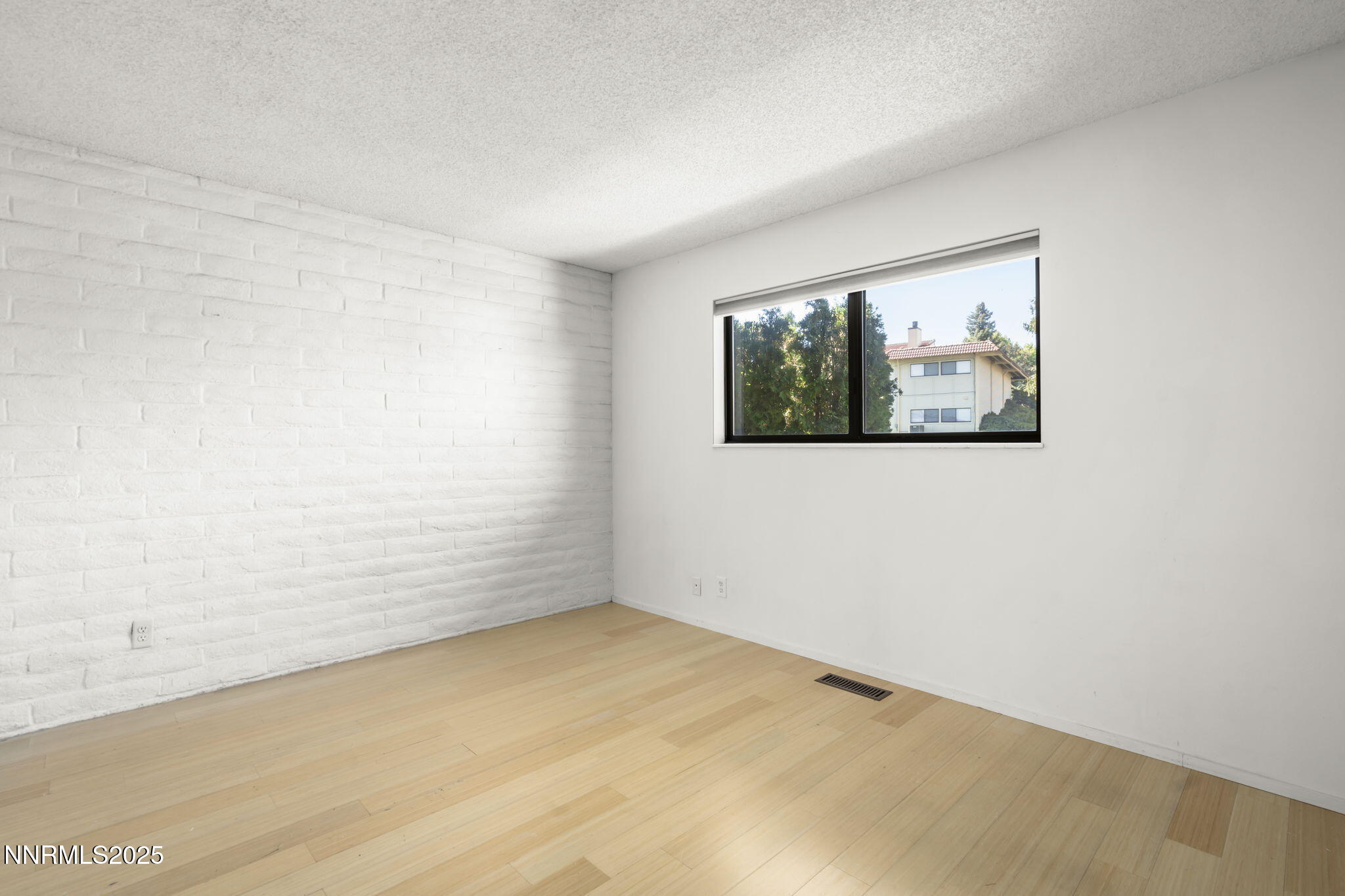 12-web-or-mls-_DSC3631