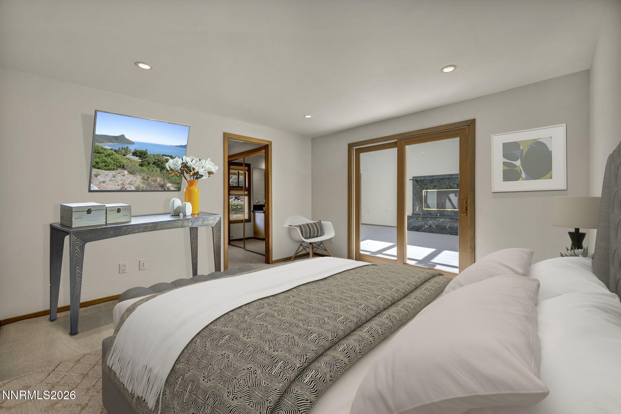 2570 Spinnaker Drive