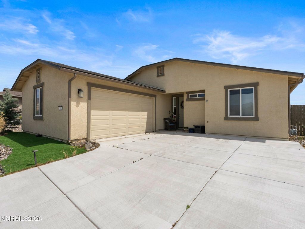 Photo of 135 Avalanche Drive, Dayton, NV 89403 (MLS # 260005141)