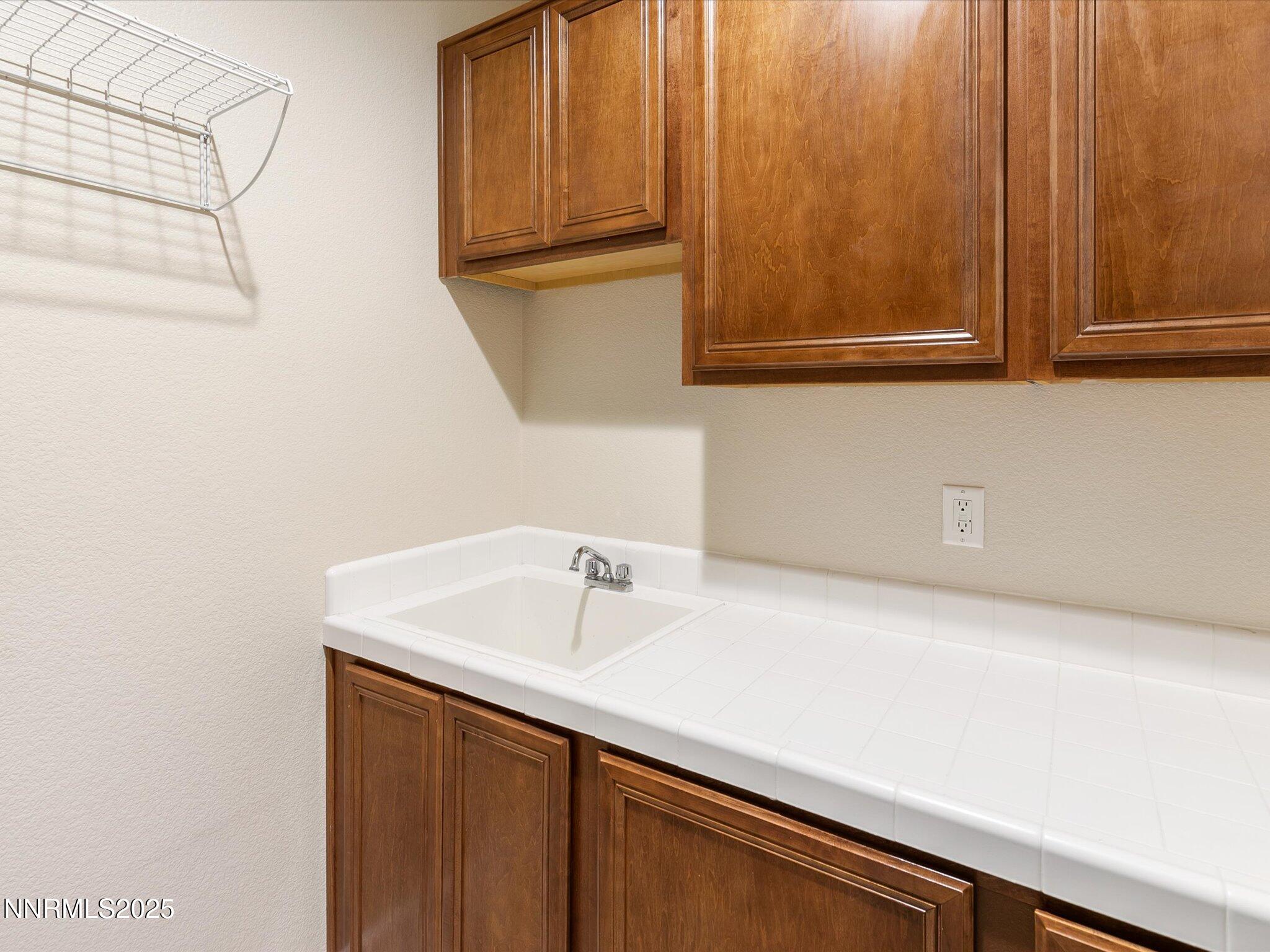 40-7693 Stone Bluff Way-38