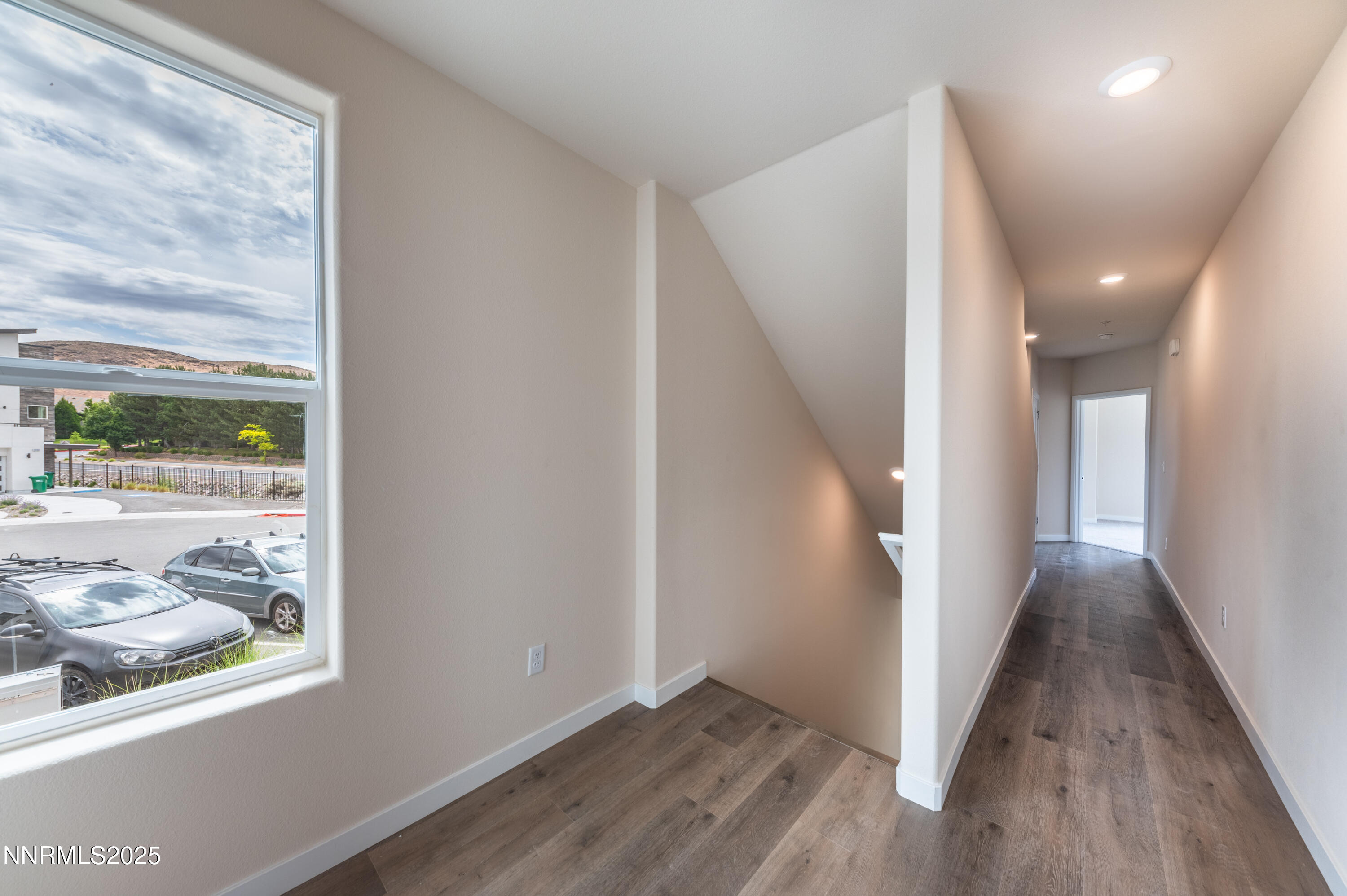 2381 Tecumseh Way 18