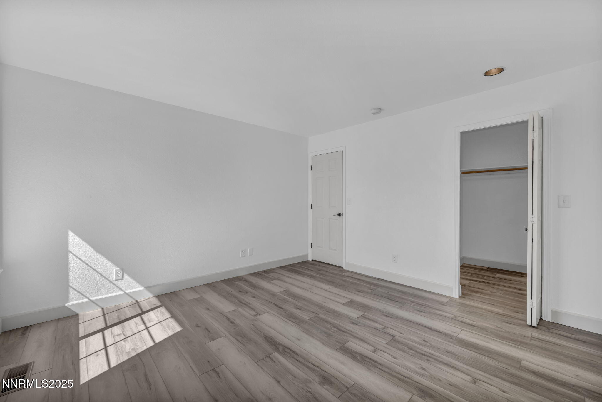 Carson City, Nevada 89701, United States, 3 Bedrooms Bedrooms, ,2 BathroomsBathrooms,Residential,Active,136542