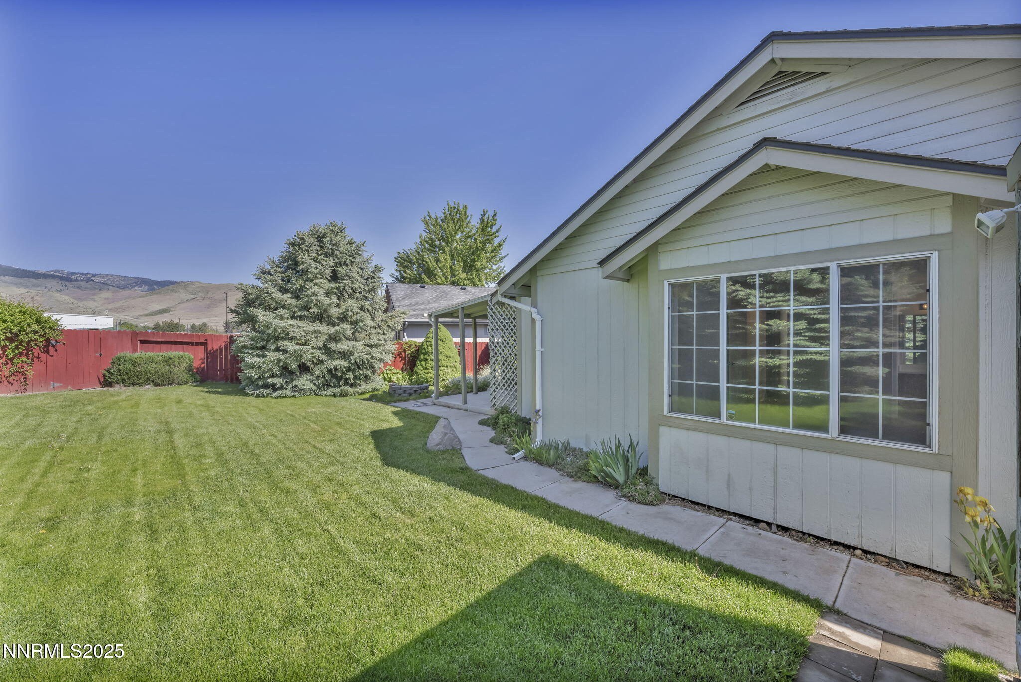 Carson City, Nevada 89701, United States, 3 Bedrooms Bedrooms, ,2 BathroomsBathrooms,Residential,Active,136542