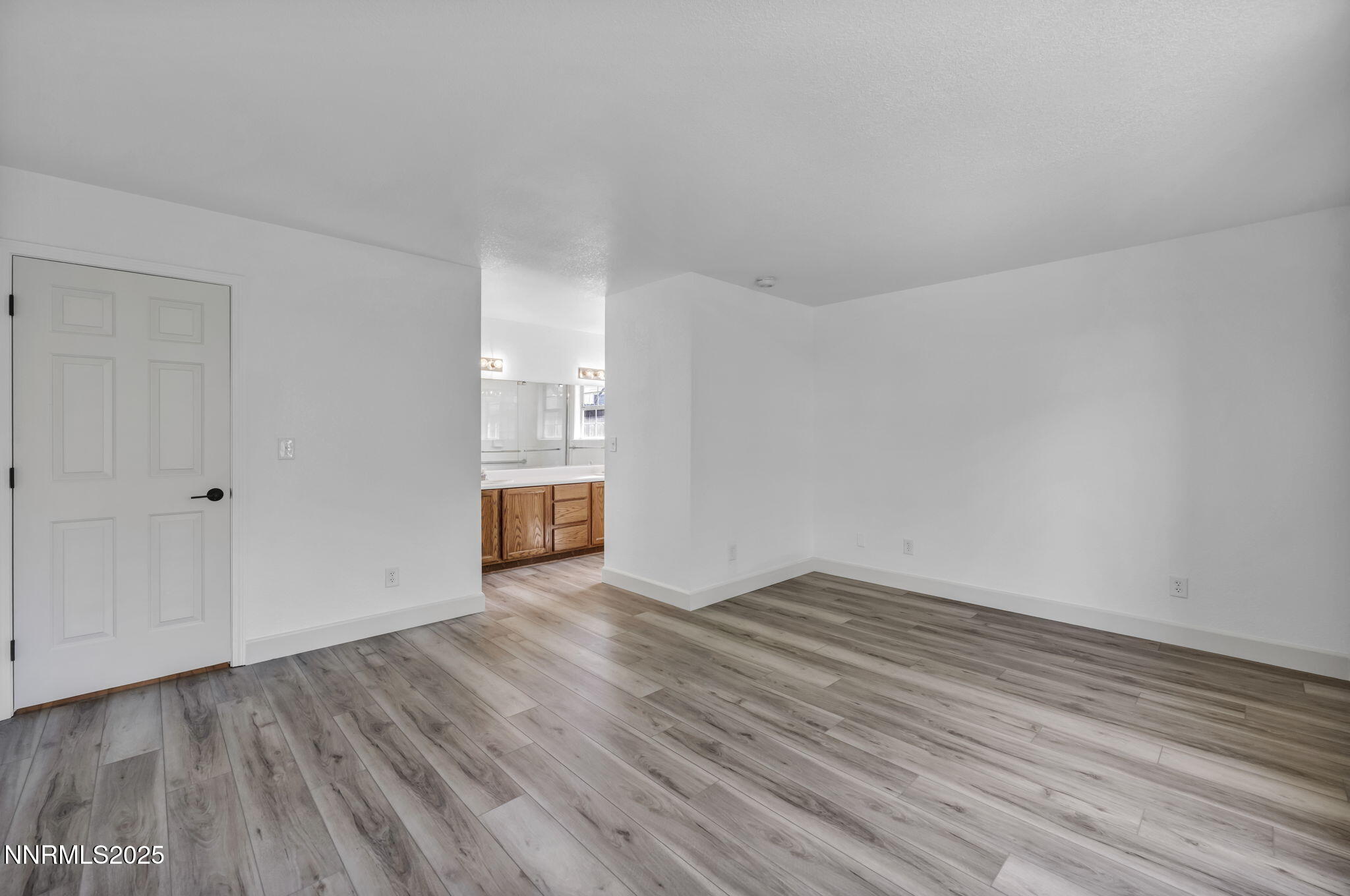 Carson City, Nevada 89701, United States, 3 Bedrooms Bedrooms, ,2 BathroomsBathrooms,Residential,Active,136542