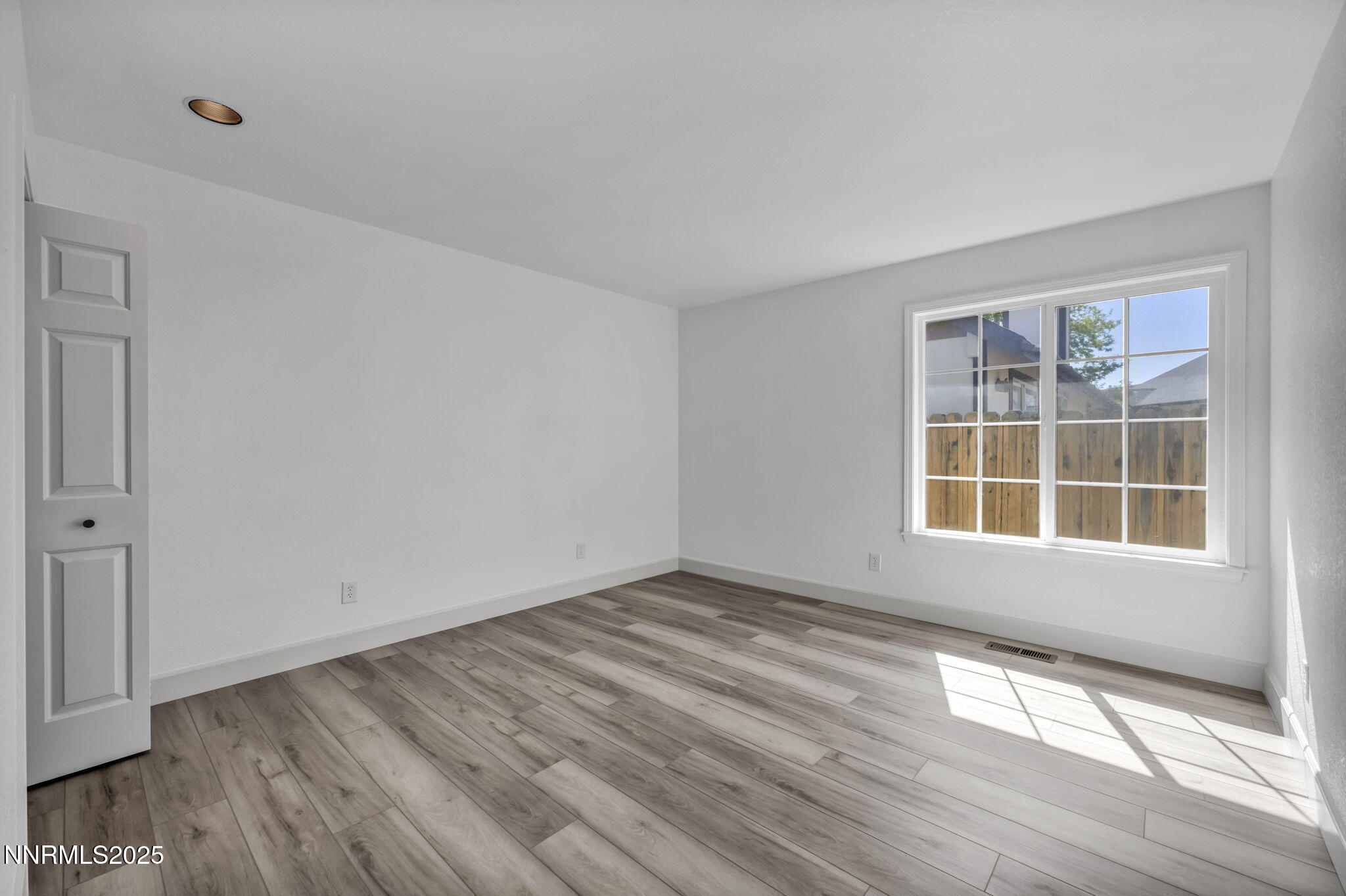 Carson City, Nevada 89701, United States, 3 Bedrooms Bedrooms, ,2 BathroomsBathrooms,Residential,Active,136542