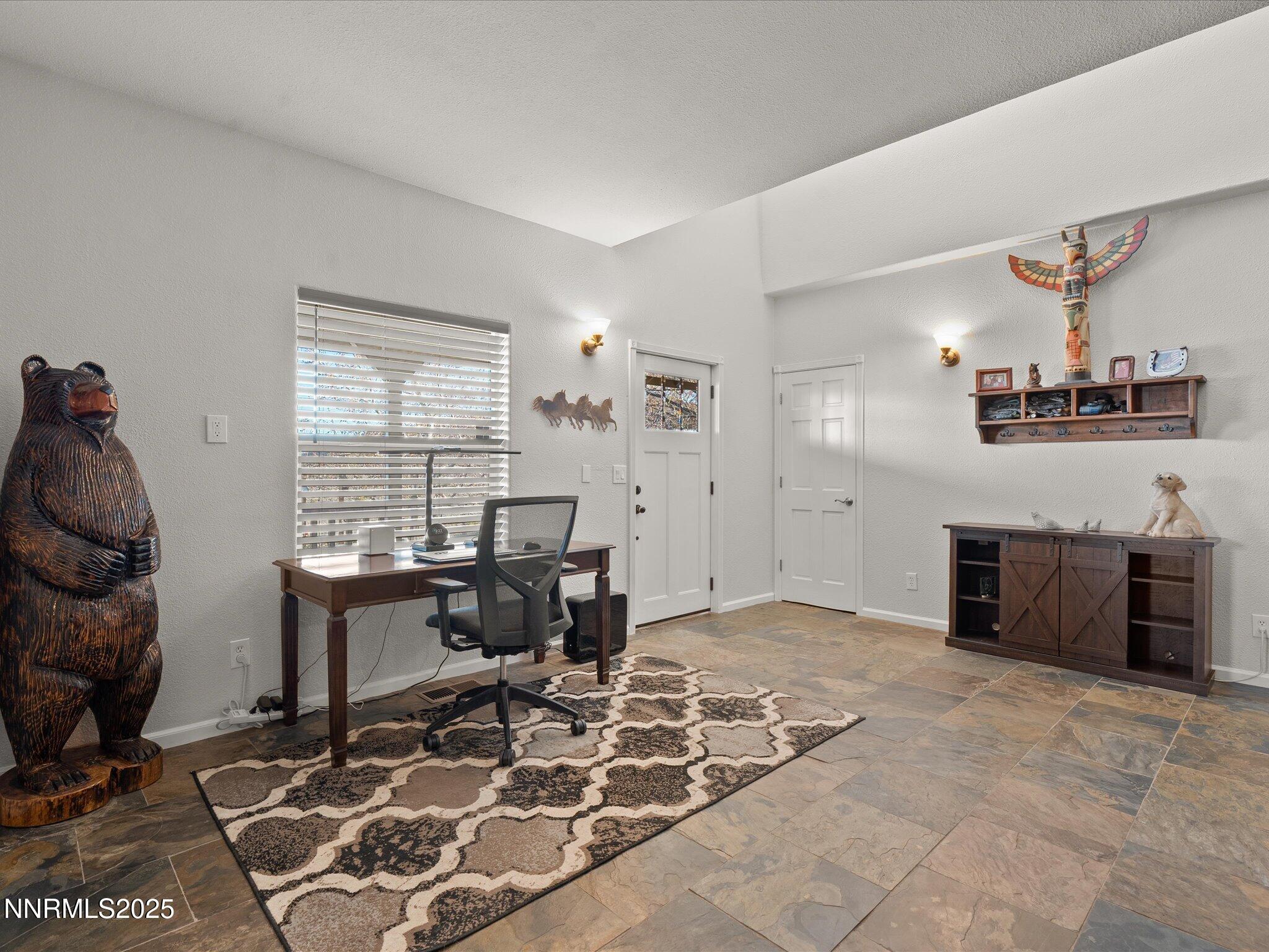 009-7410 Matterhorn Blvd-108