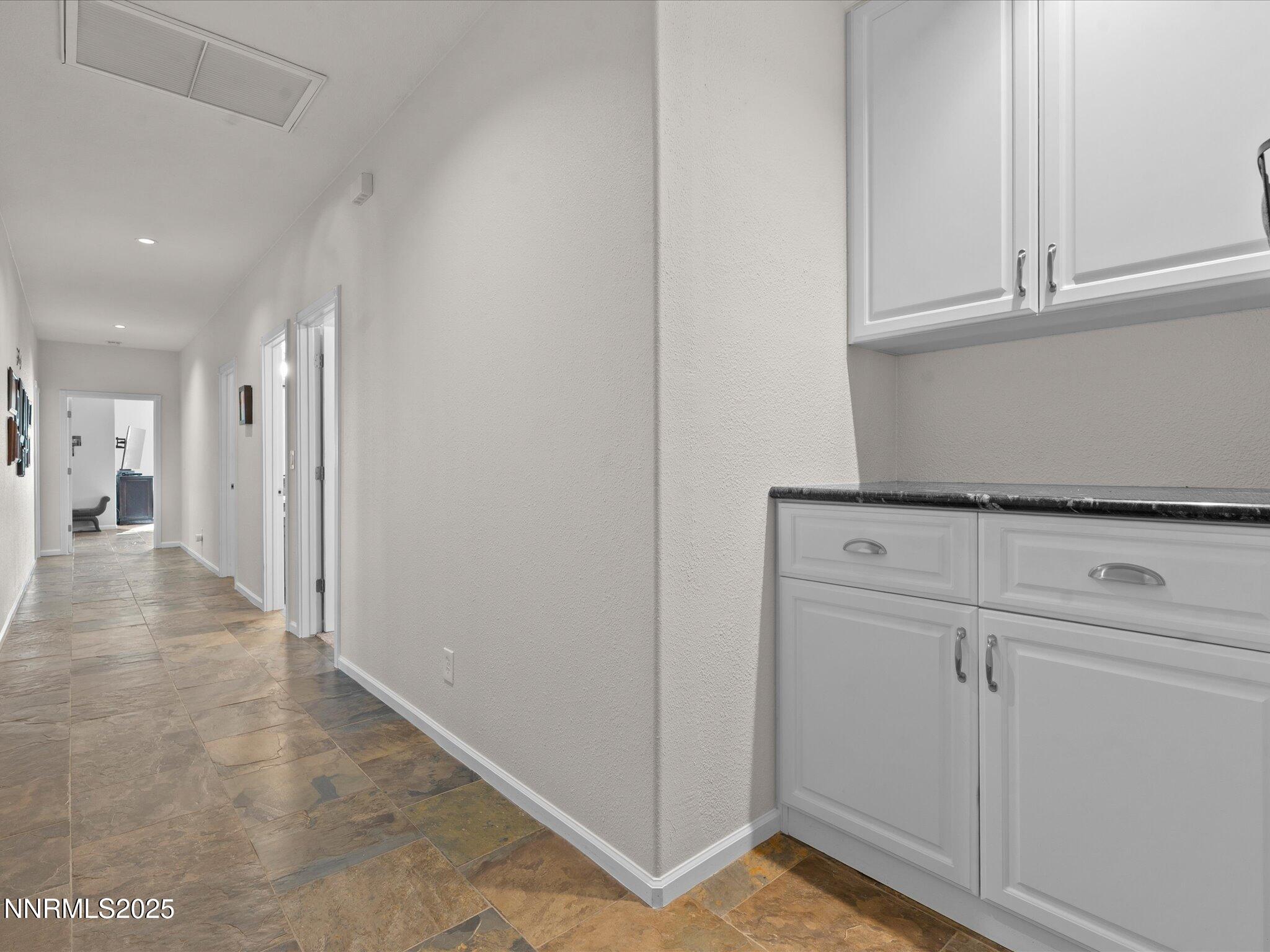 041-7410 Matterhorn Blvd-140