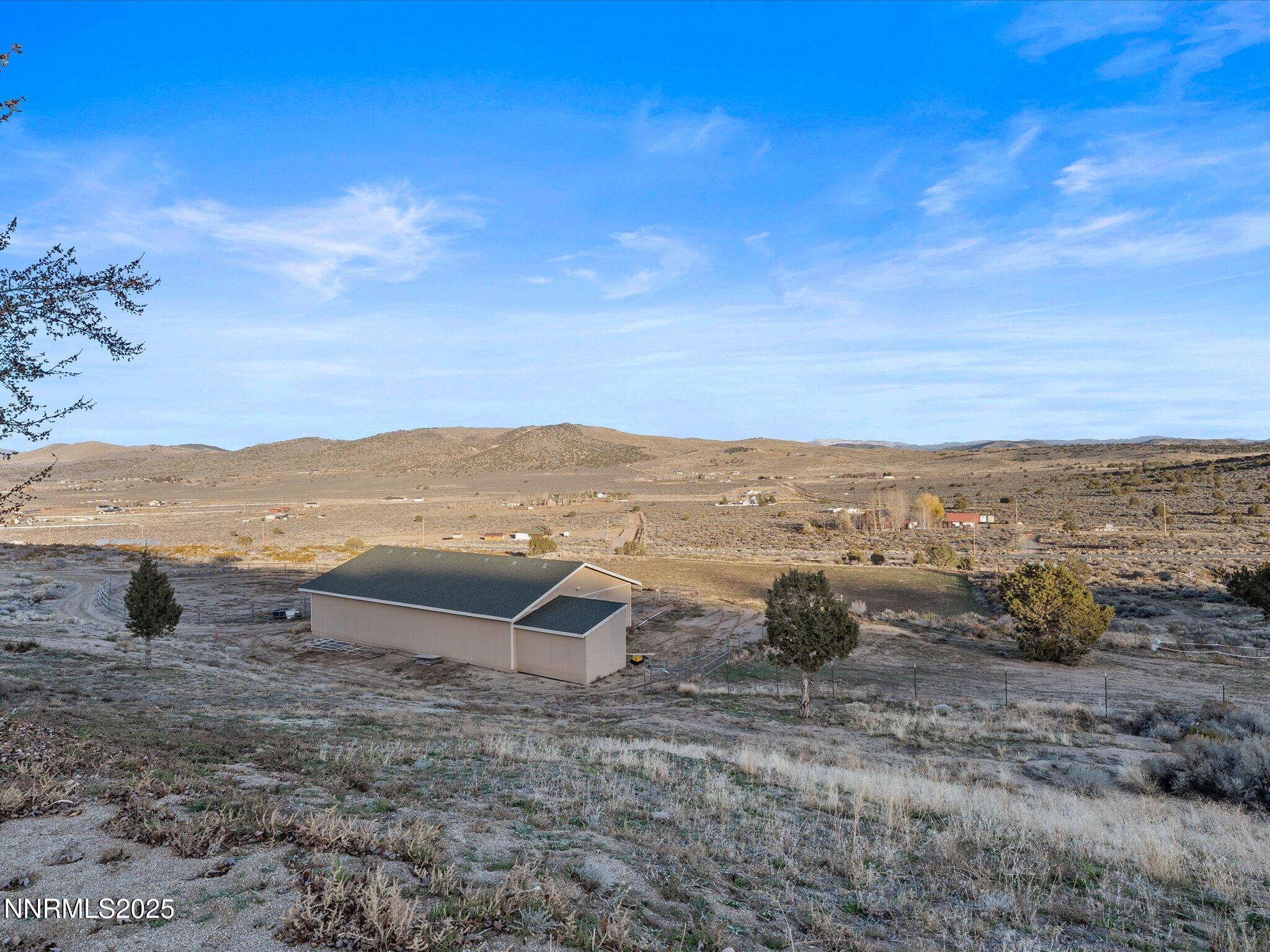 054-7410 Matterhorn Blvd-153