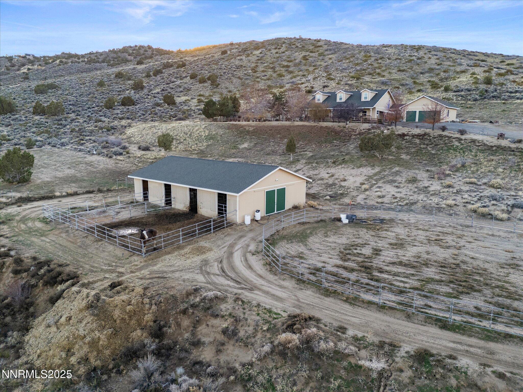 069-7410 Matterhorn Blvd-168