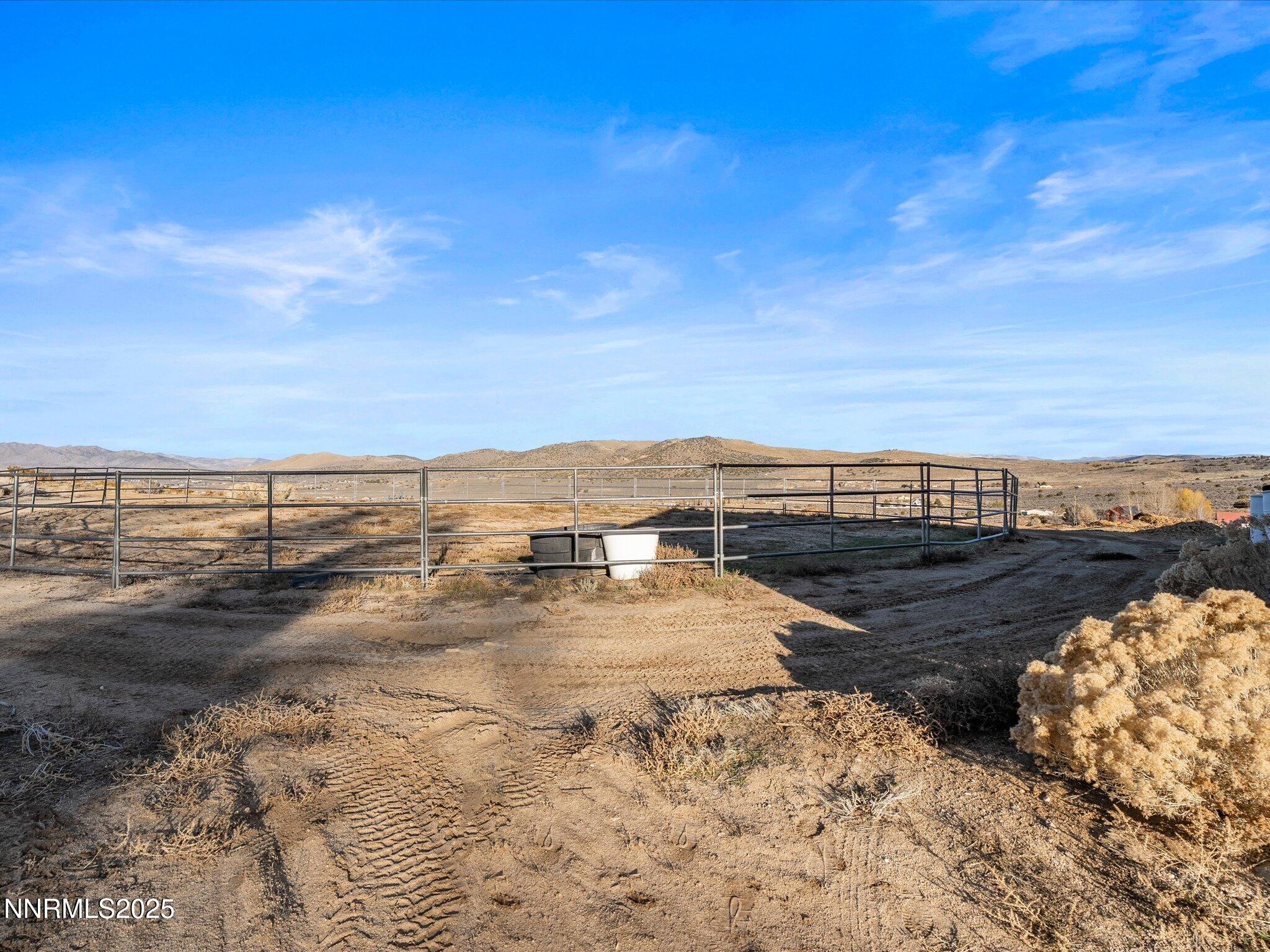 049-7410 Matterhorn Blvd-148