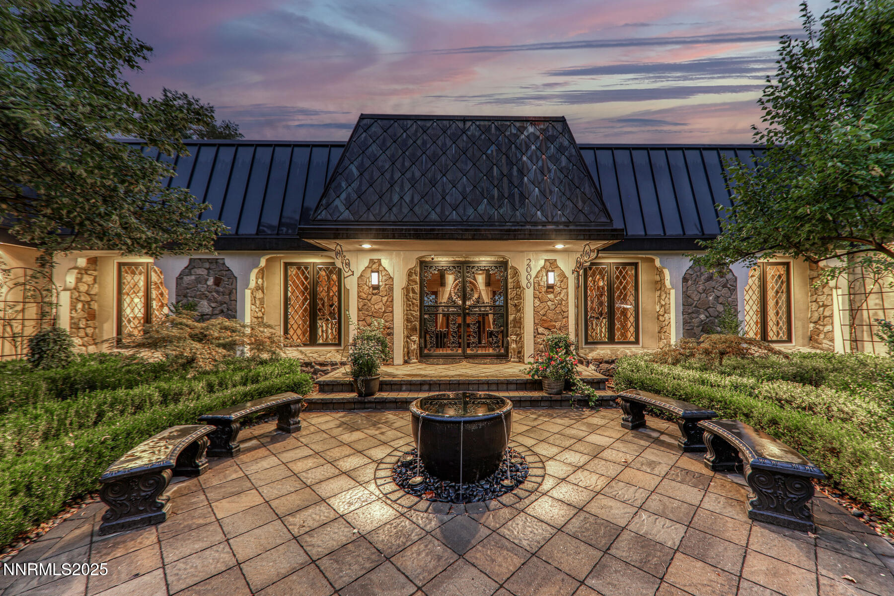 primary 2000 Manzanita Ln Reno NV 89509