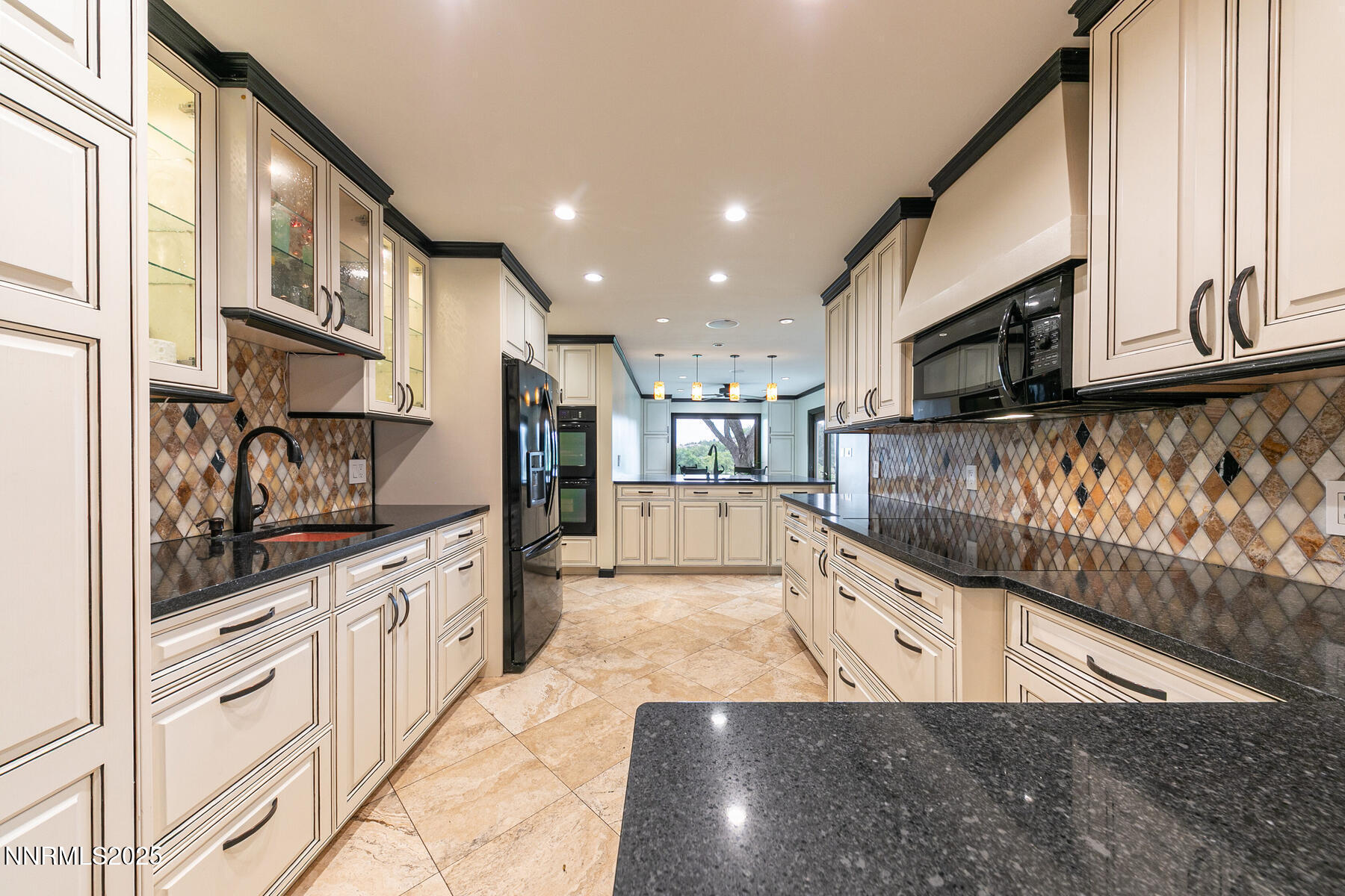 2000 Manzanita Ln Reno NV 89509 USA-030-