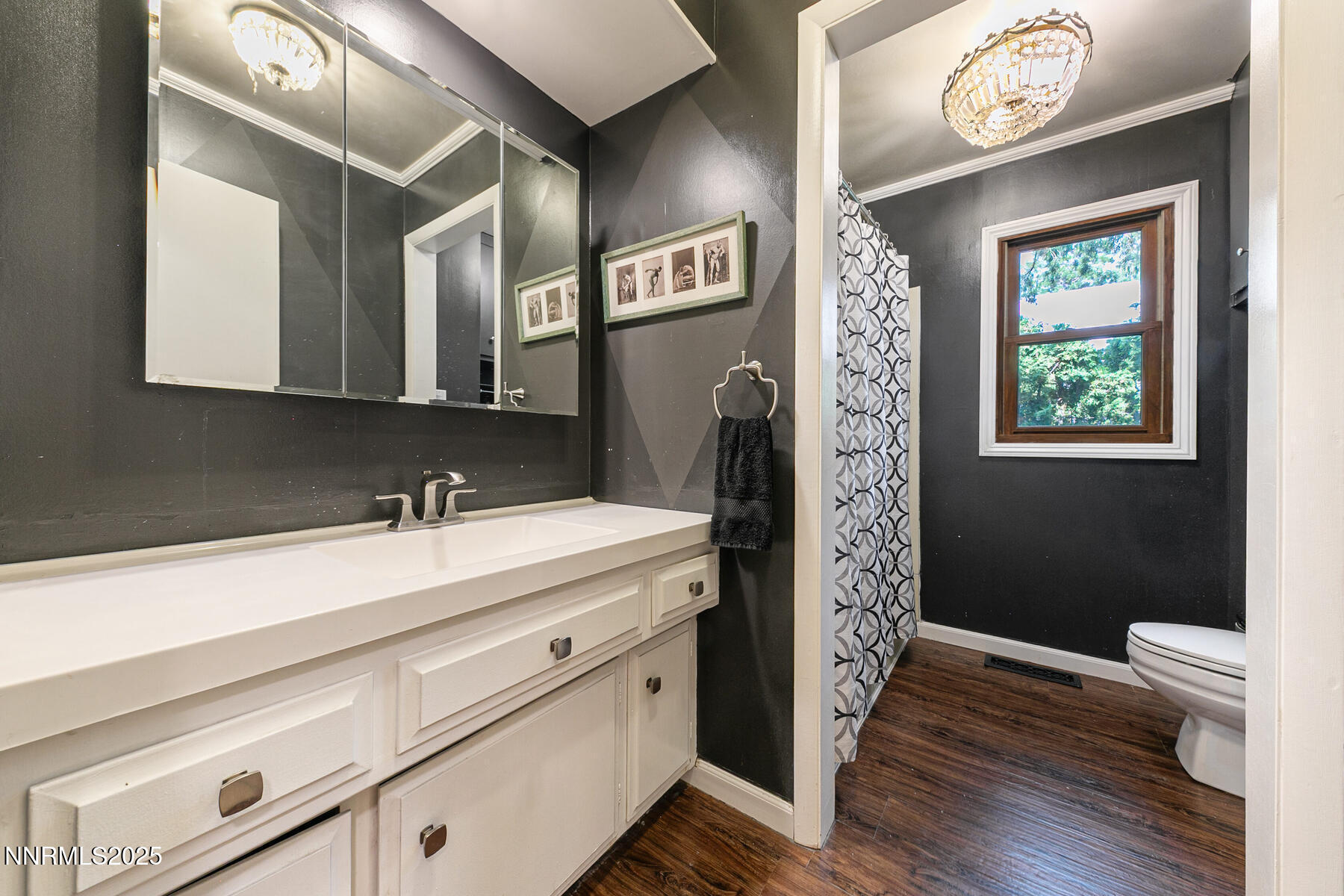 2000 Manzanita Ln Reno NV 89509 USA-045-