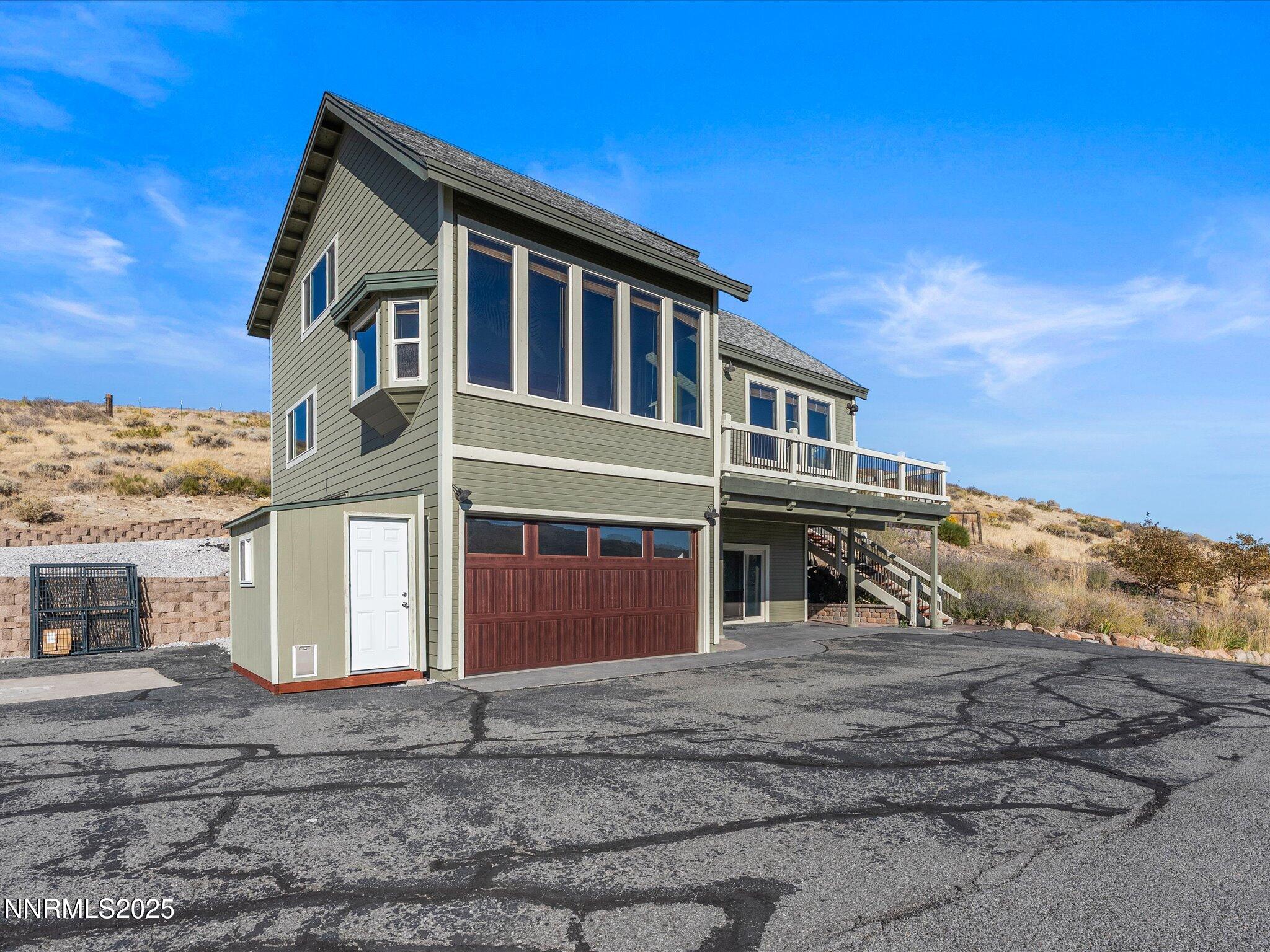 03-8120 Leroy St-102