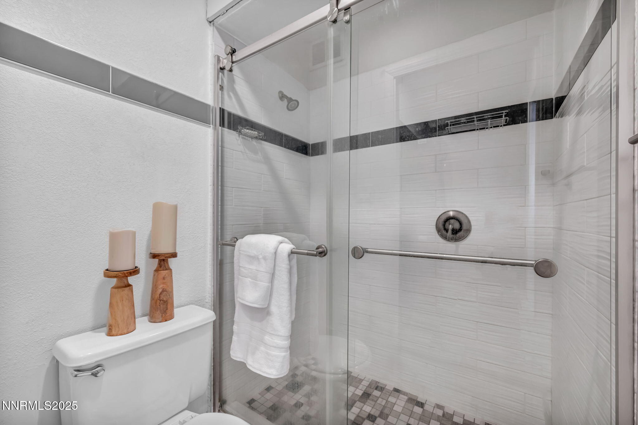 62-web-or-mls-100-n-arlington-ave-22-c