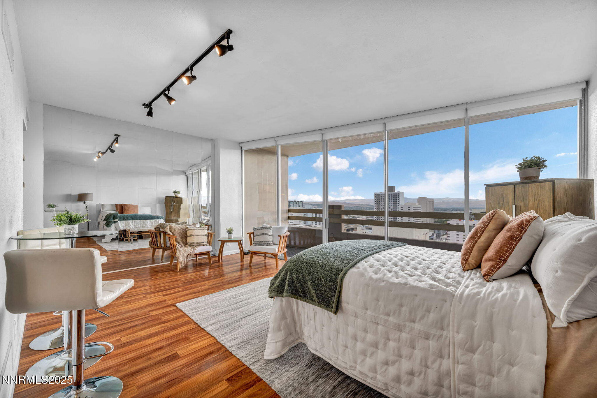 45-web-or-mls-100-n-arlington-ave-22-c