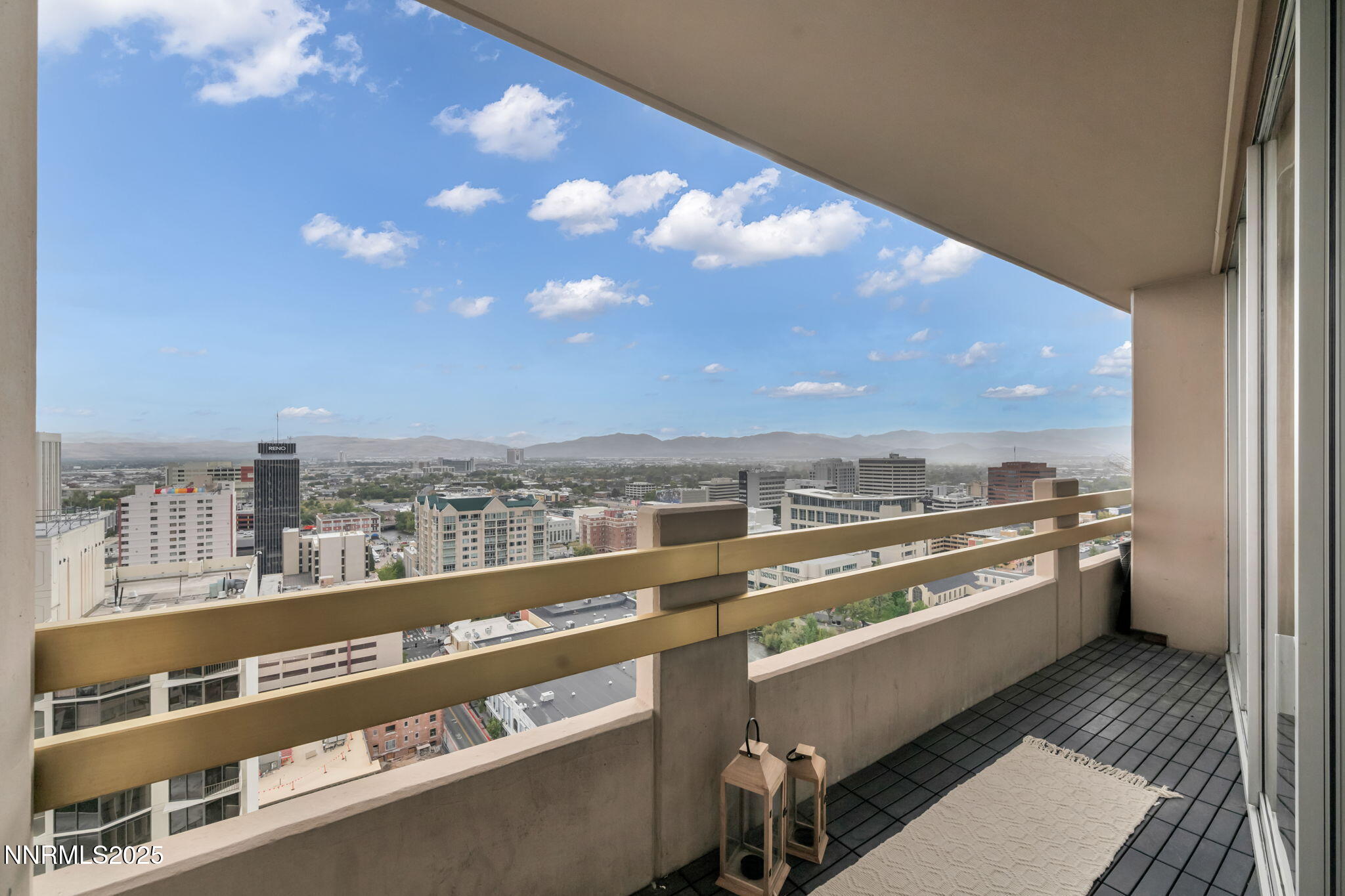 2-web-or-mls-100-n-arlington-ave-22-c