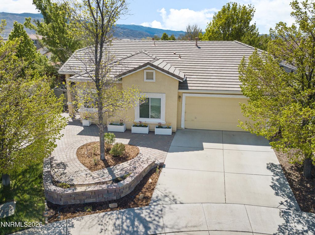 Photo of 9585 Navigator Drive, Reno, NV 89521 (MLS # 260005341)