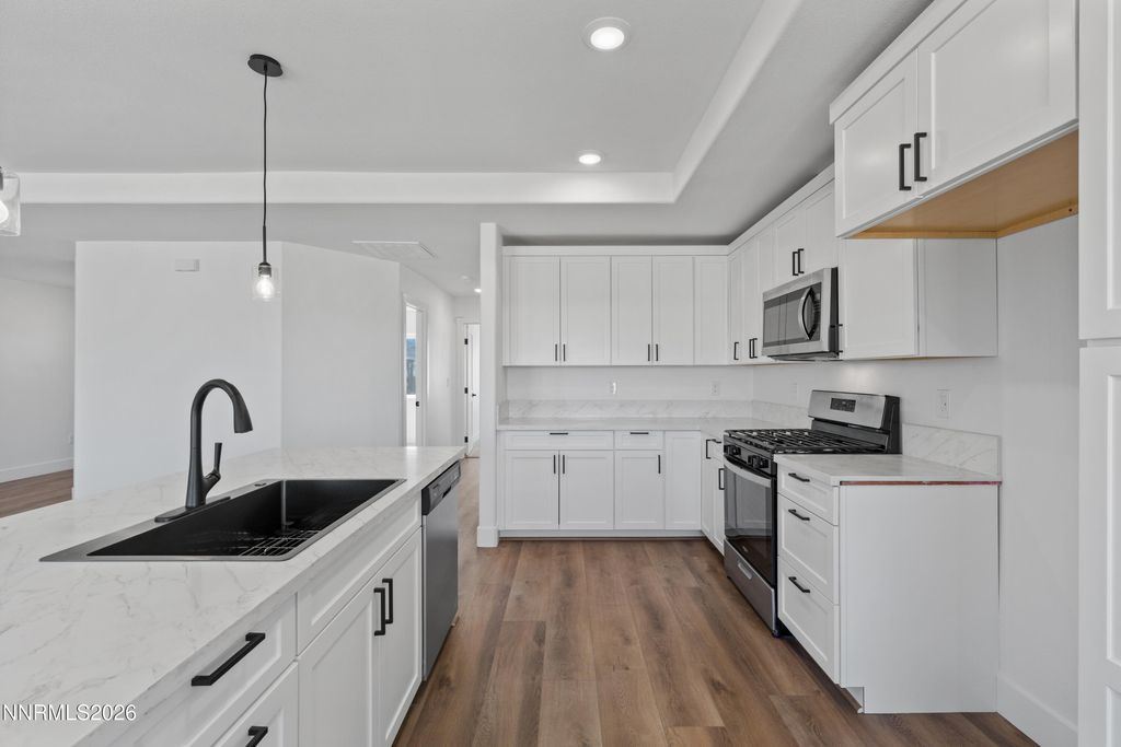 Photo of 440 Emerald Court, Battle Mountain, NV 89820 (MLS # 260003622)