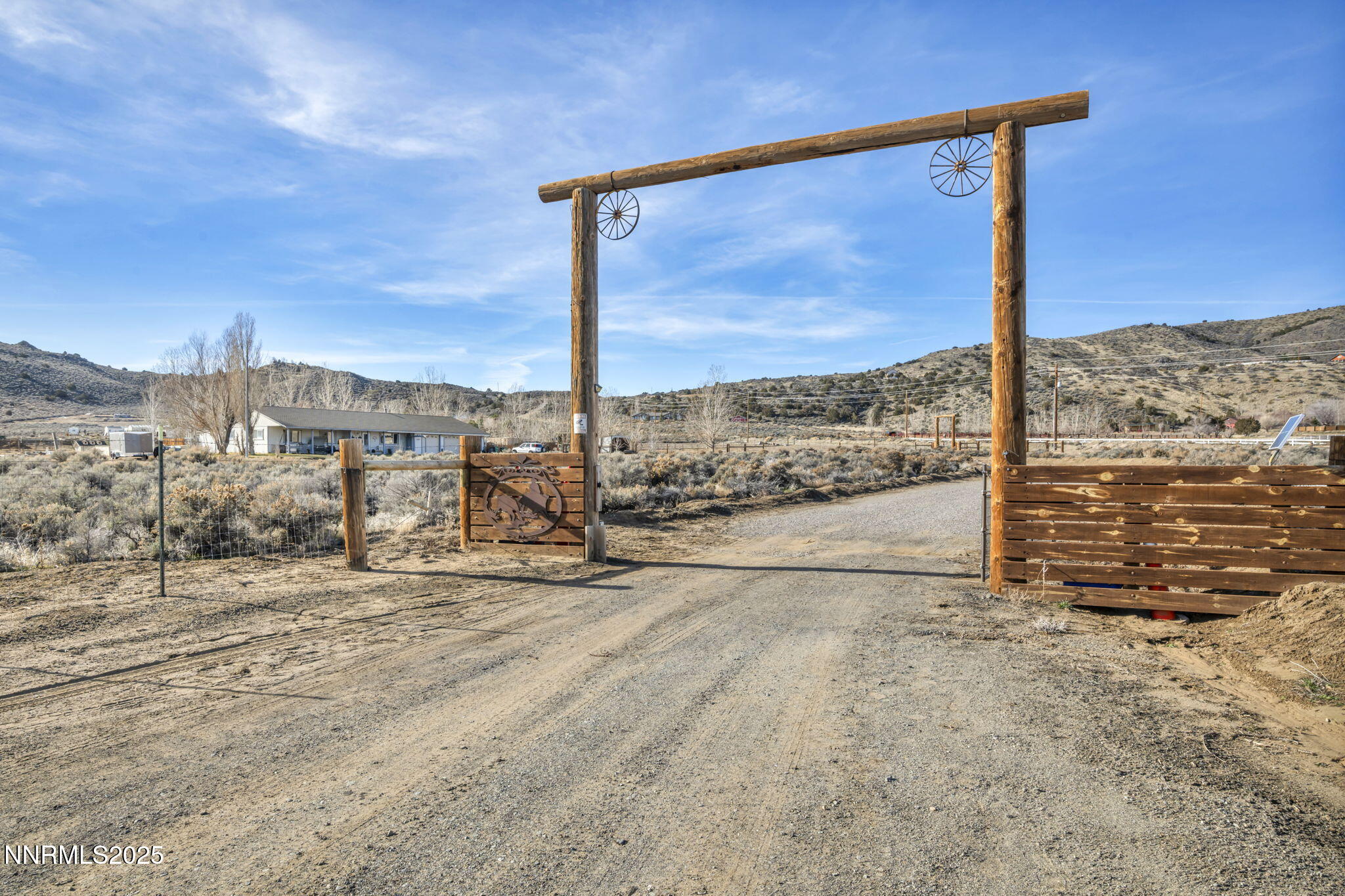 39-web-or-mls-1347-antelope-valley-rd