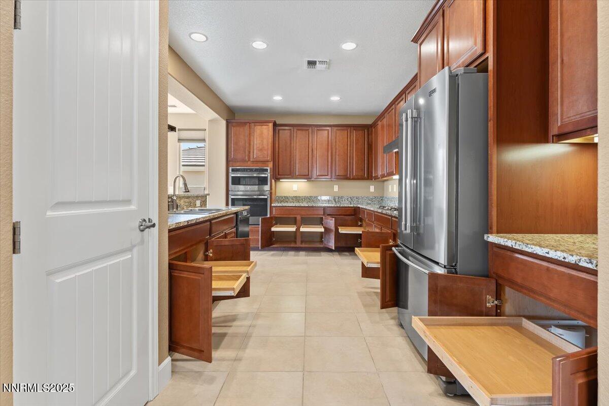 15-1080 S University Park Loop Reno NV 8