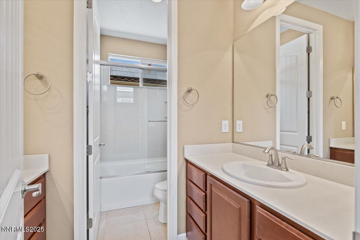 27-1080 S University Park Loop Reno NV 8