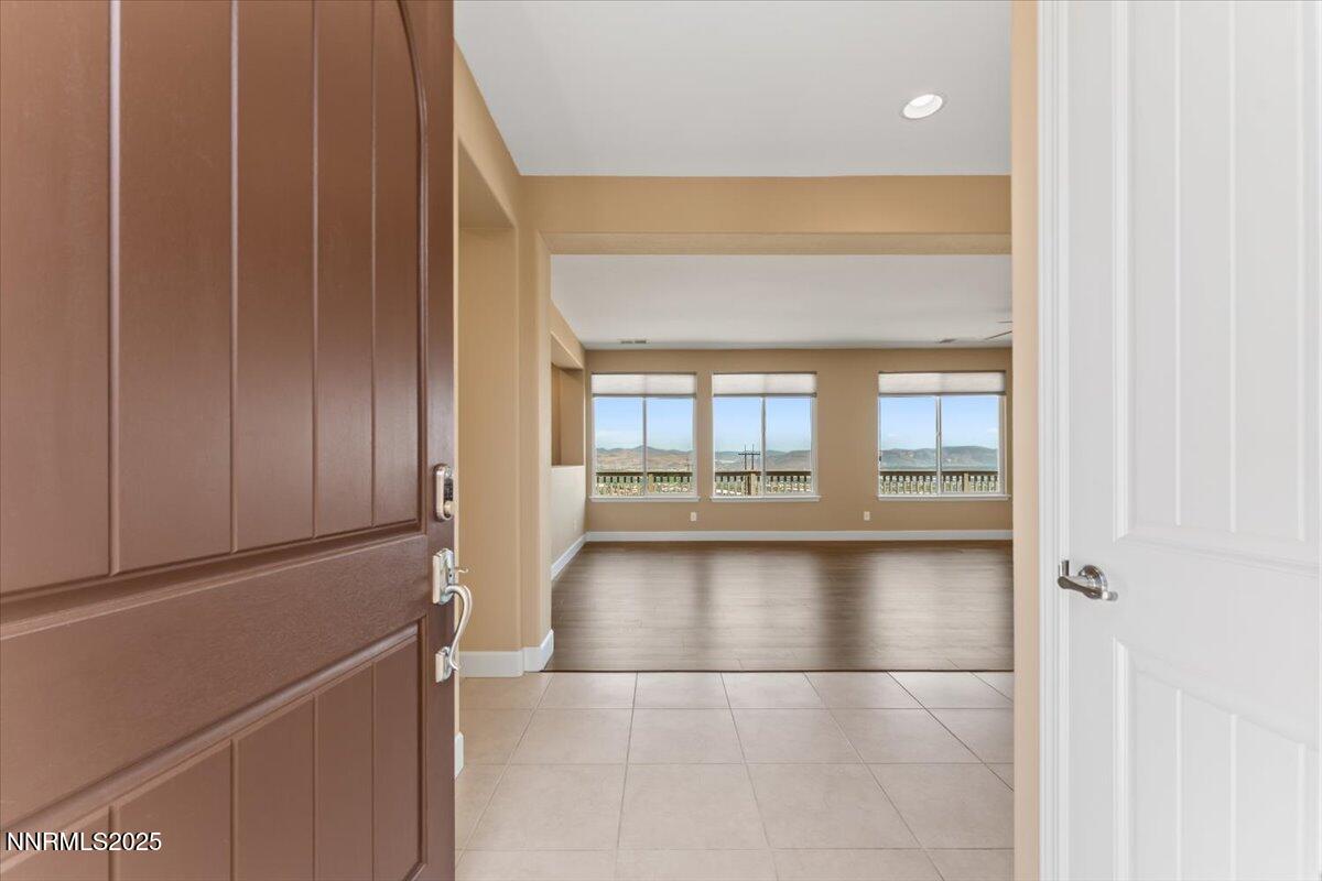 05-1080 S University Park Loop Reno NV 8