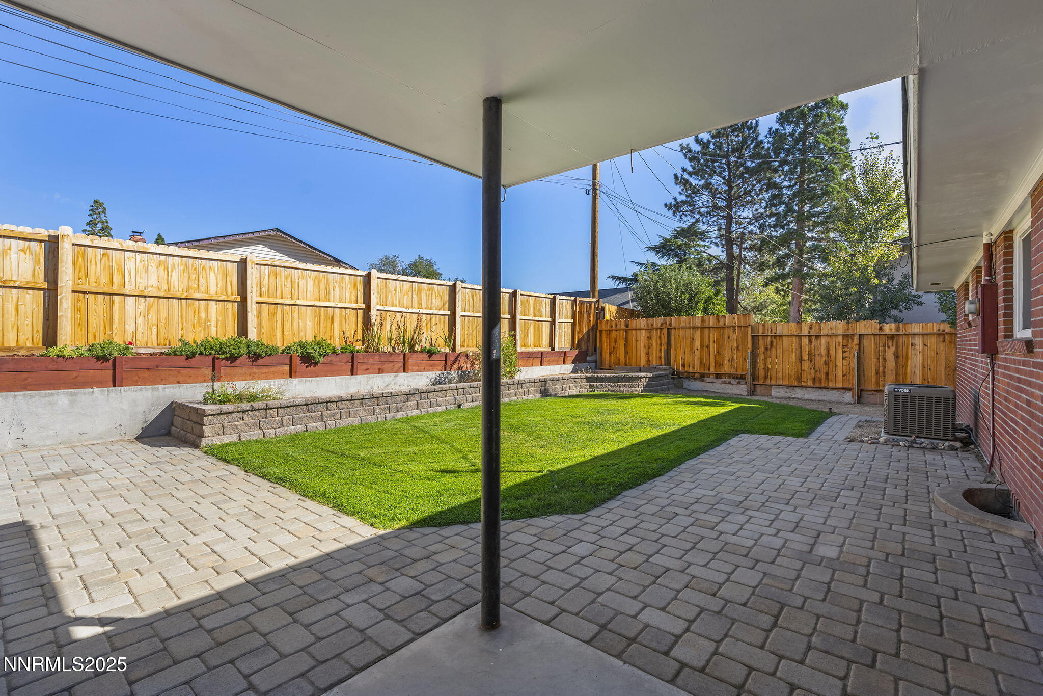 17-web-or-mls-_DSC9205