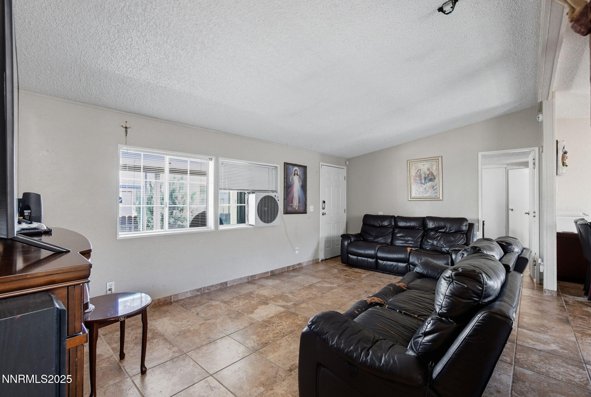 13-web-or-mls-DSC03569 Britney Mendoza