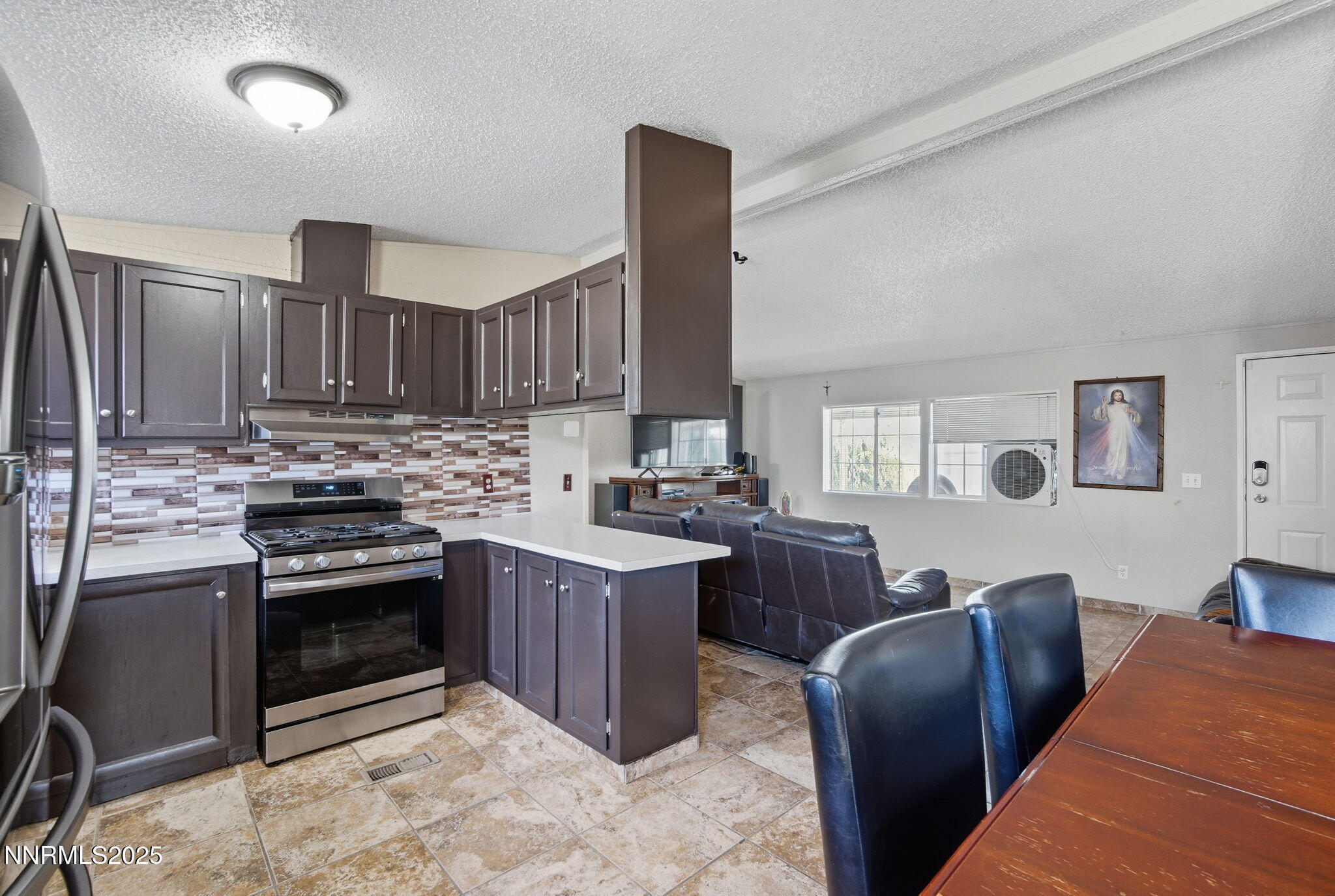 9-web-or-mls-DSC03557 Britney Mendoza