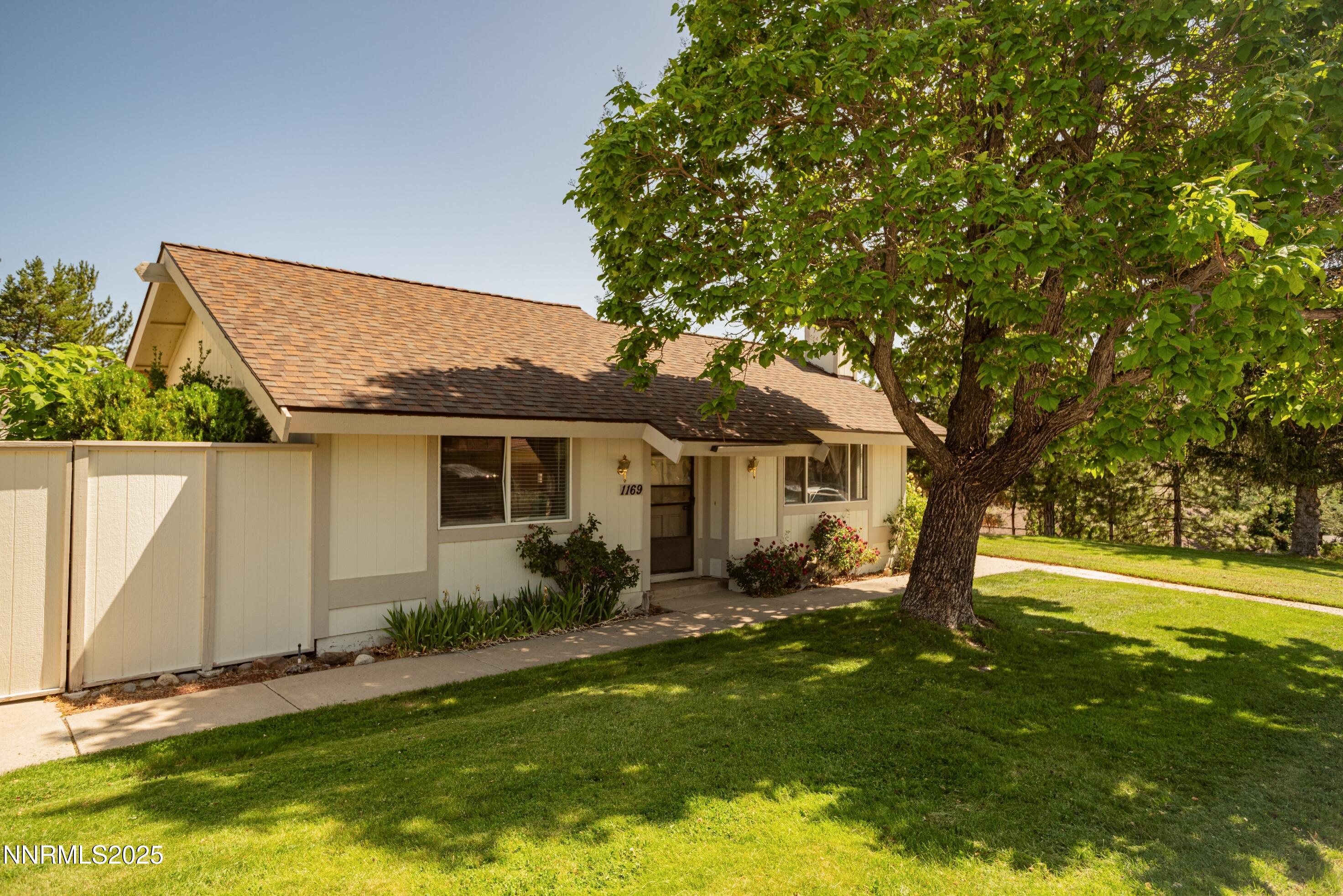 02 - Front II - 40726