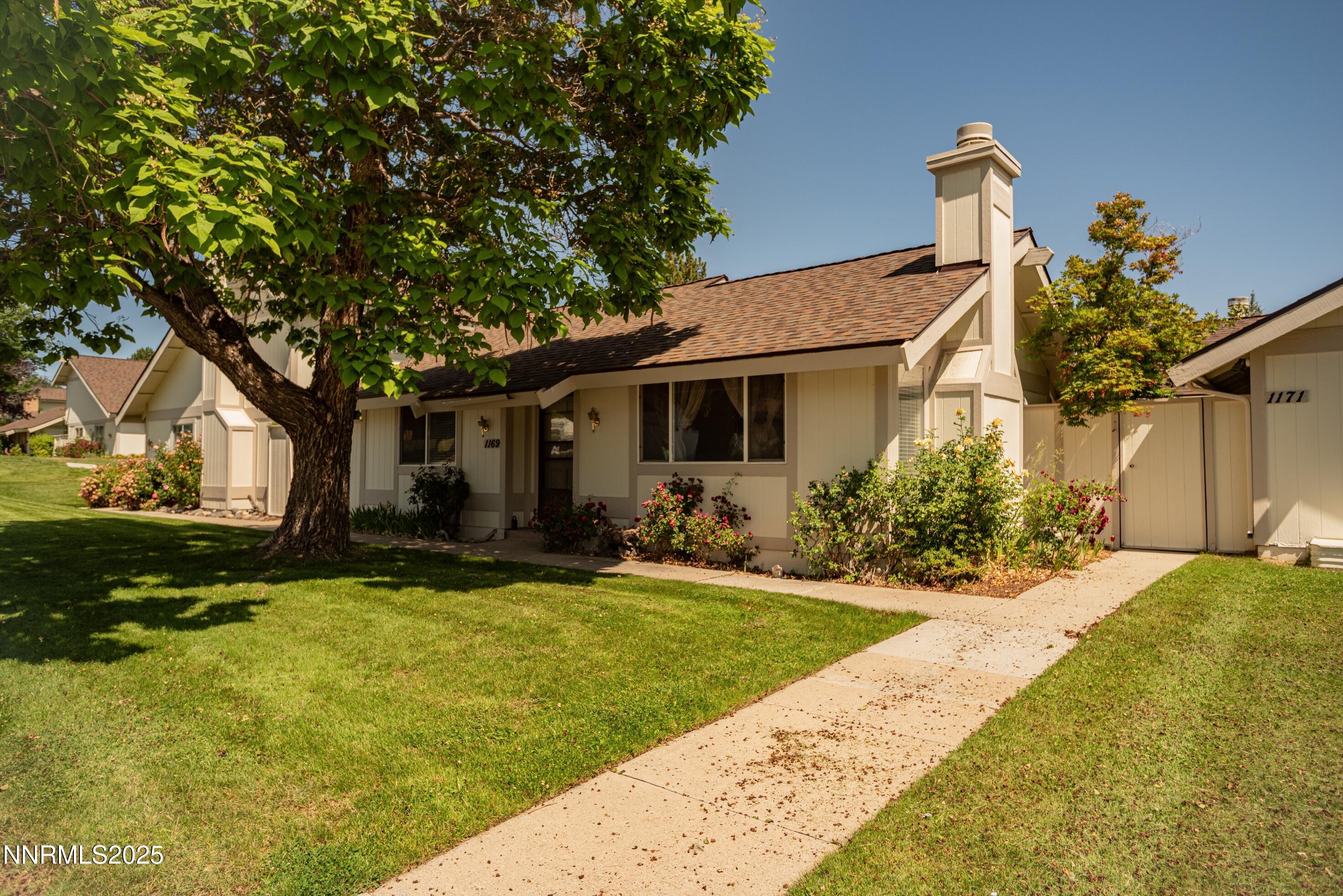 01A - Front I - 40725