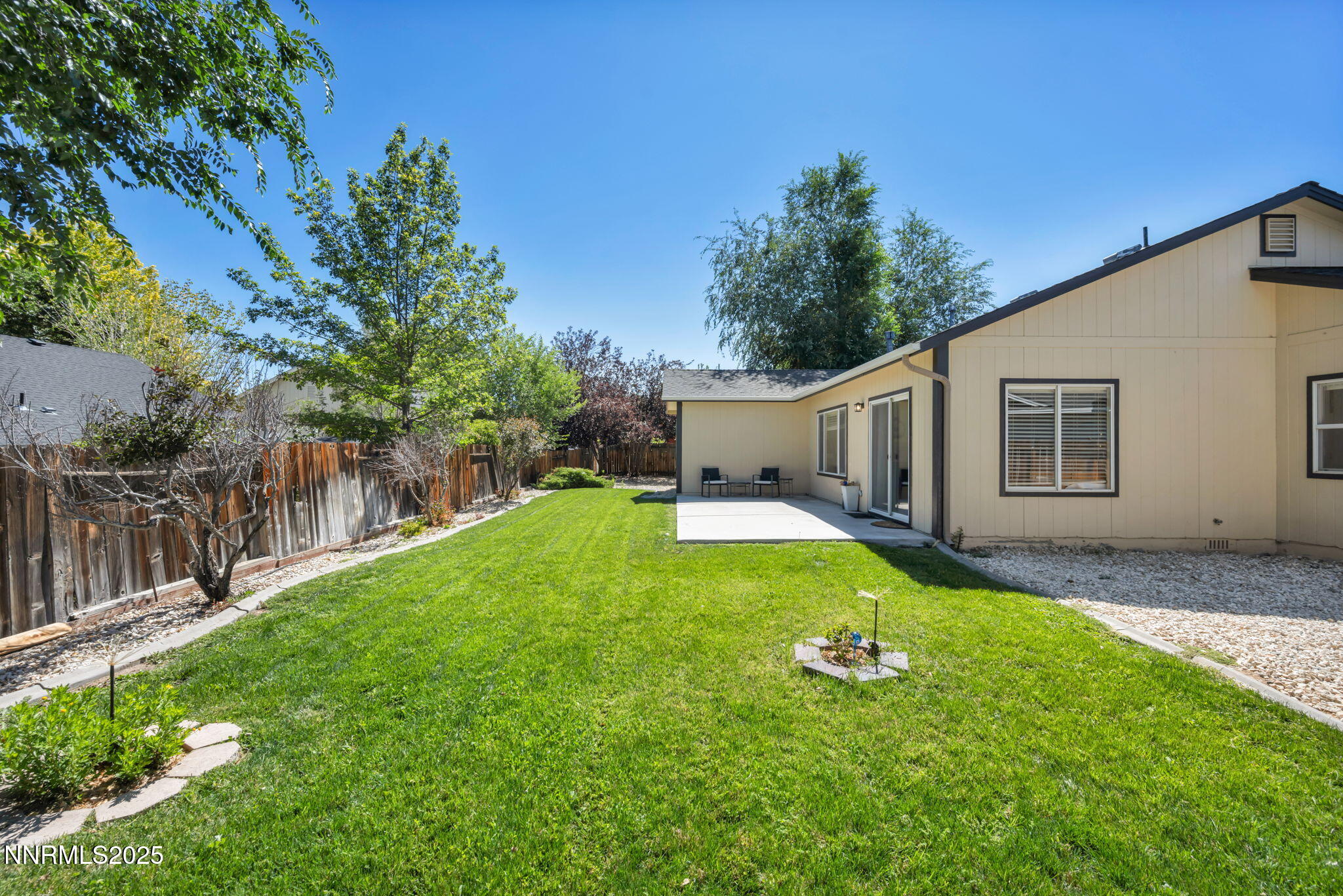 9-web-or-mls-1429-cheddington-cir