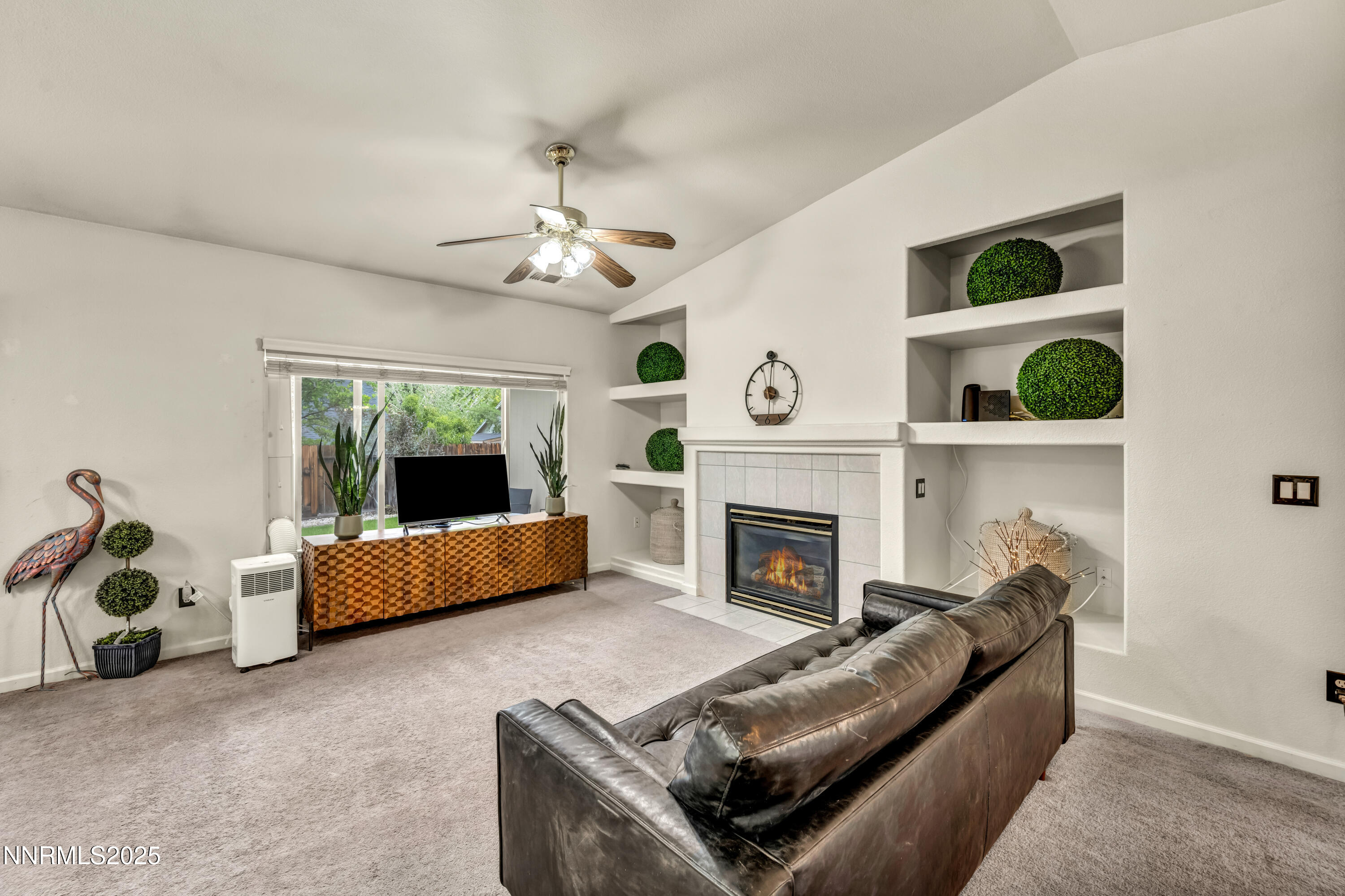 50-print-1429-cheddington-cir