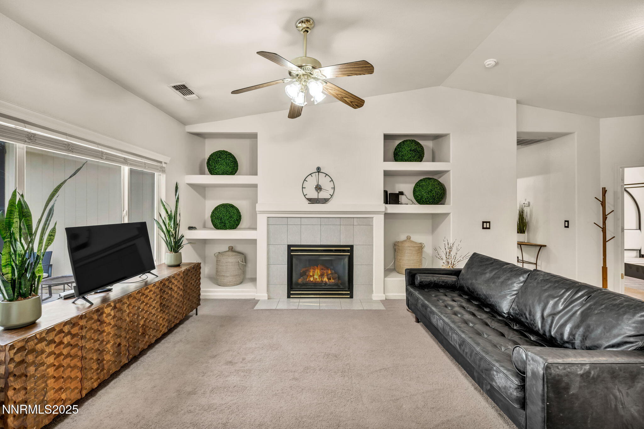 51-web-or-mls-1429-cheddington-cir