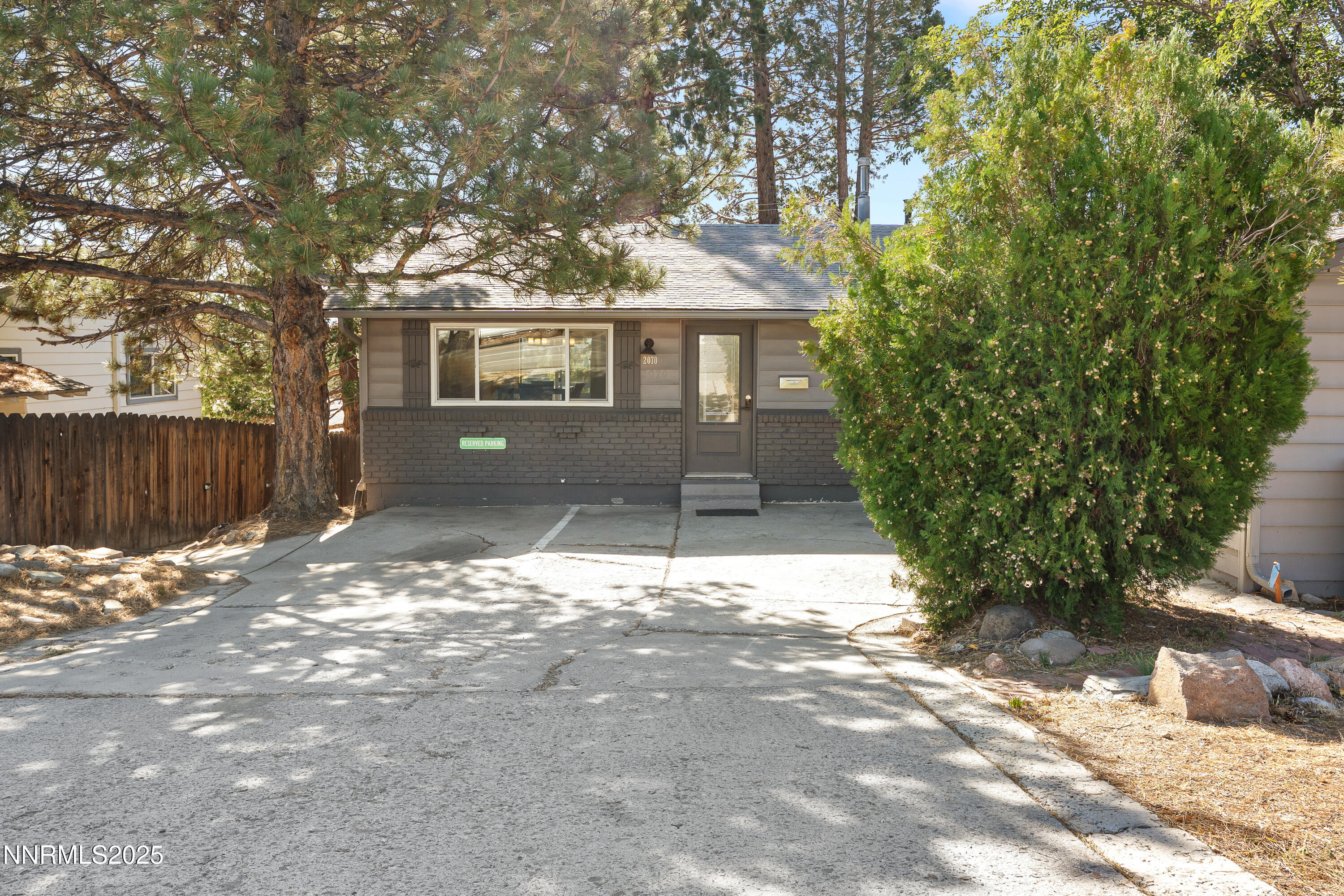 02-2070 W 7th Street Reno NV 89503 (2 of