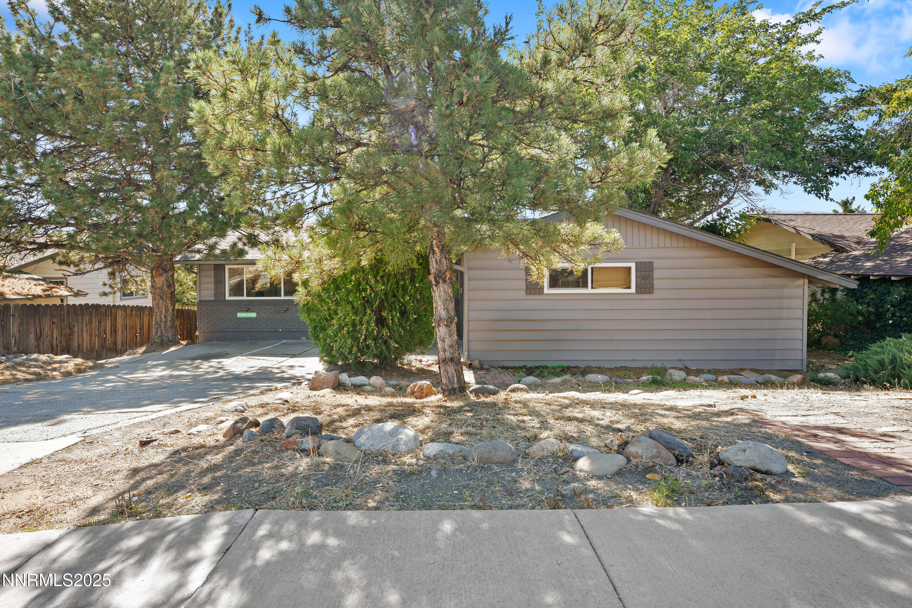 03-2070 W 7th Street Reno NV 89503 (3 of