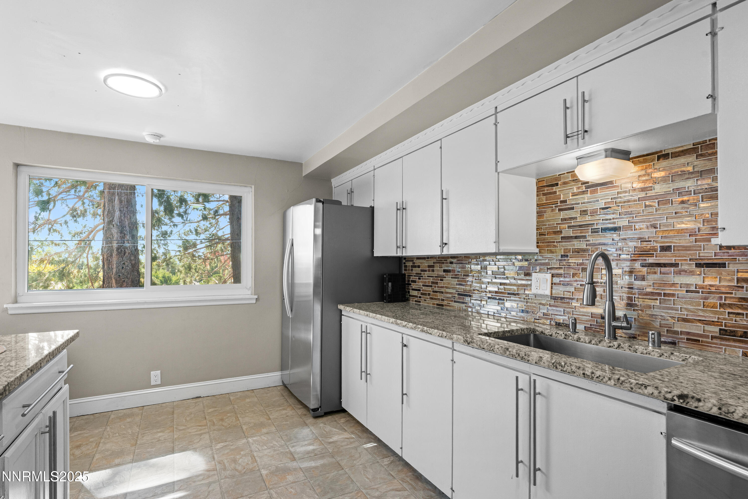 21-2070 W 7th Street Reno NV 89503 (21 o