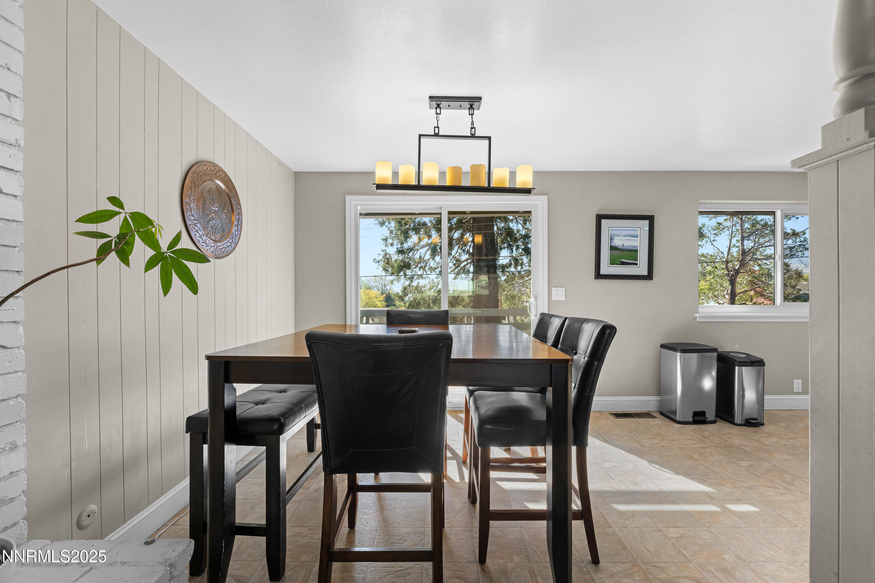 11-2070 W 7th Street Reno NV 89503 (11 o