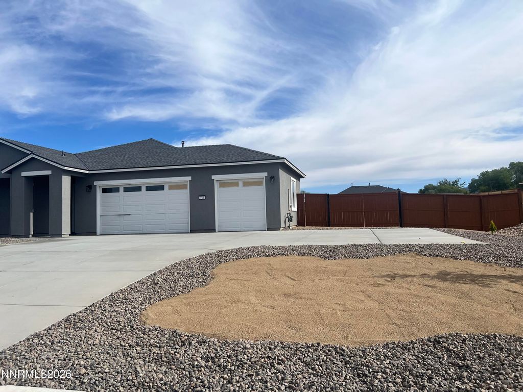 Photo of 714 Rose Lane, Fernley, NV 89408 (MLS # 260006372)