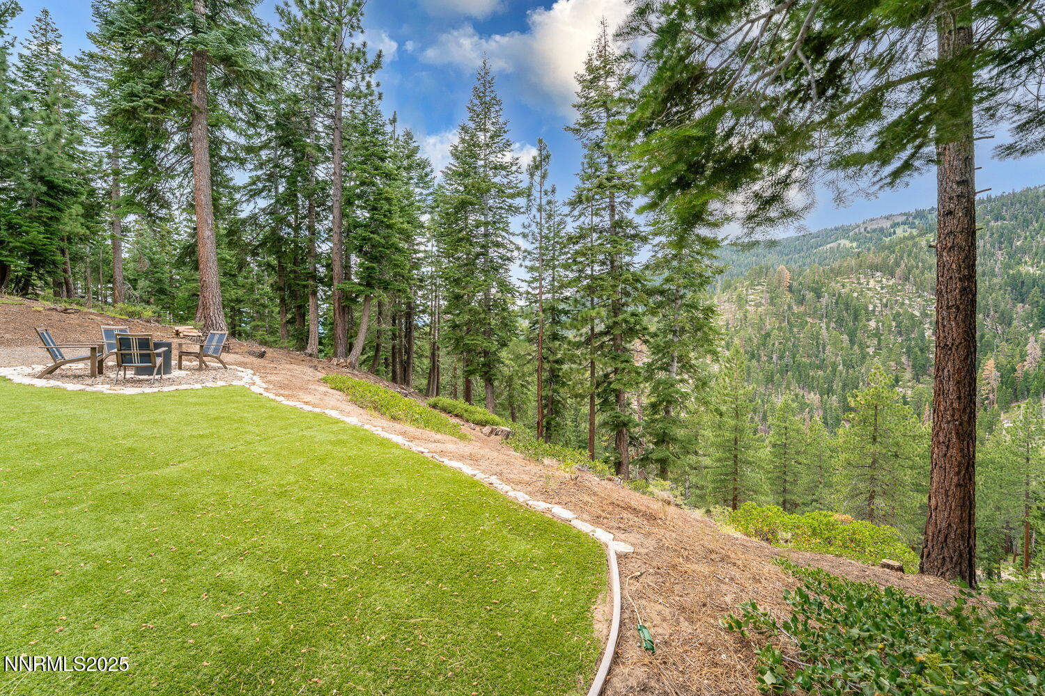 1-web-or-mls-Backyard Views Final-2